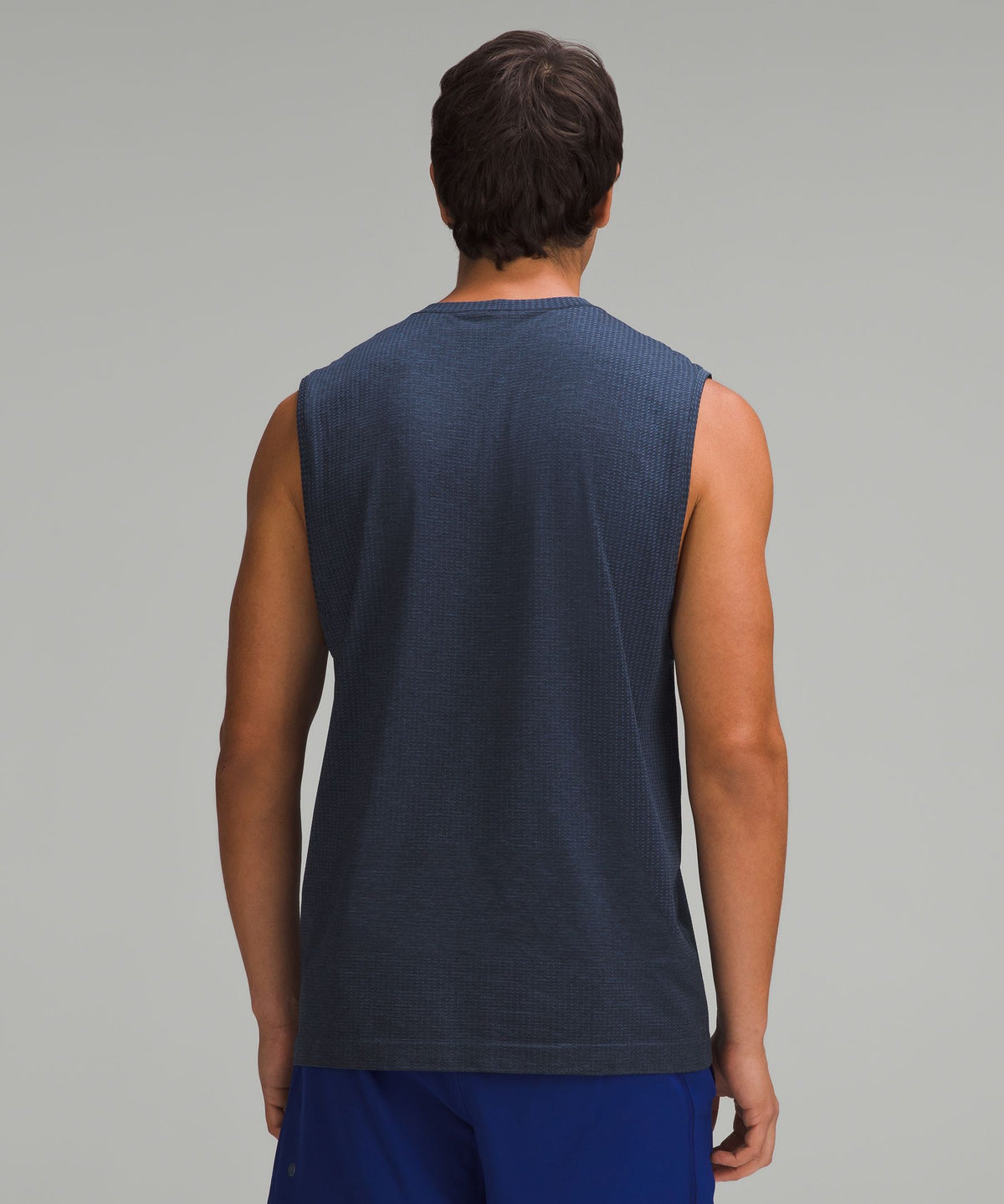 Metal Vent Tech Sleeveless ShirtUpdated Fit