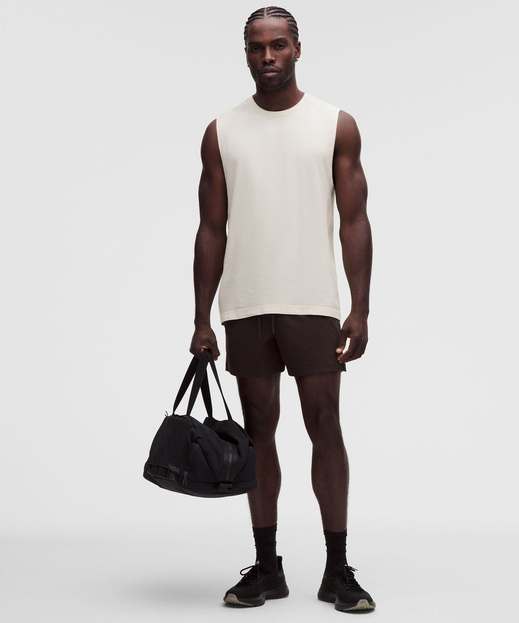 Metal Vent Tech Sleeveless ShirtUpdated Fit