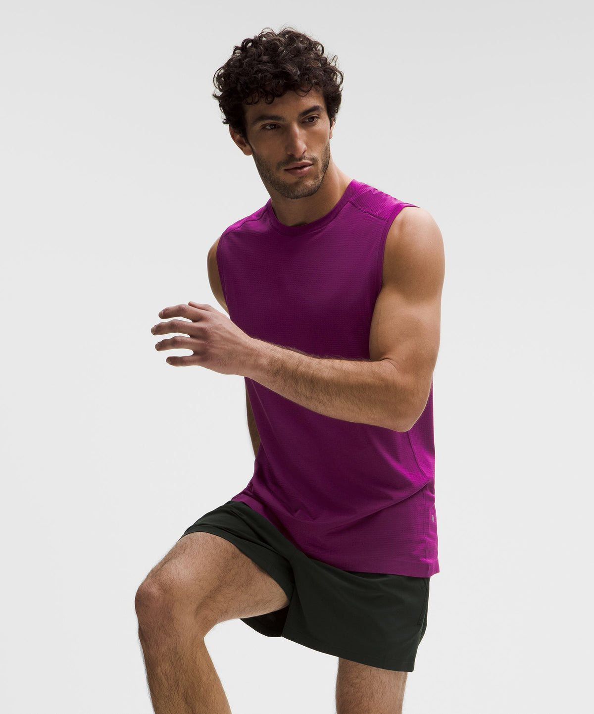Metal Vent Tech Sleeveless ShirtUpdated Fit