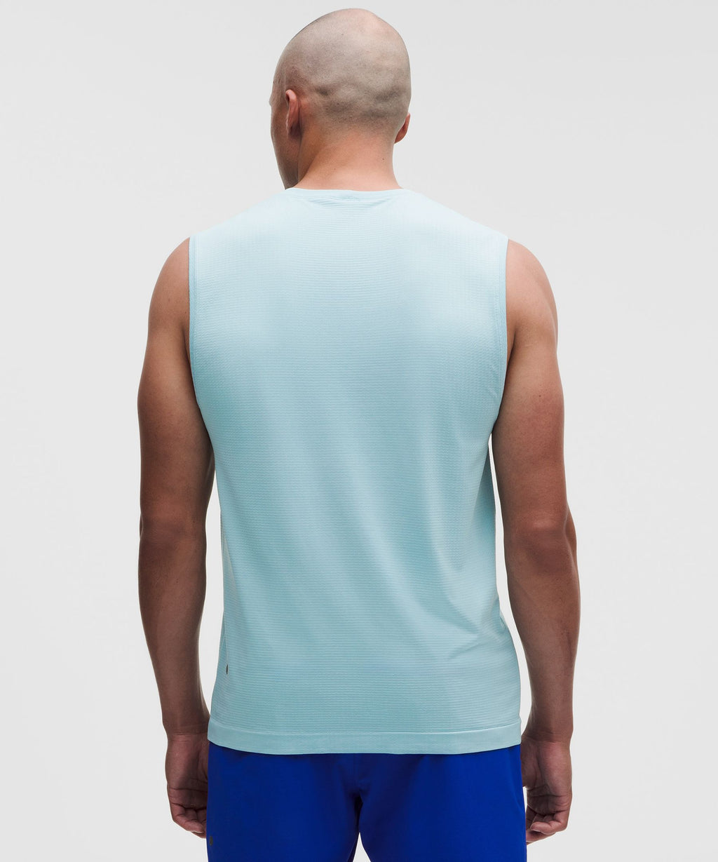 Metal Vent Tech Sleeveless ShirtUpdated Fit