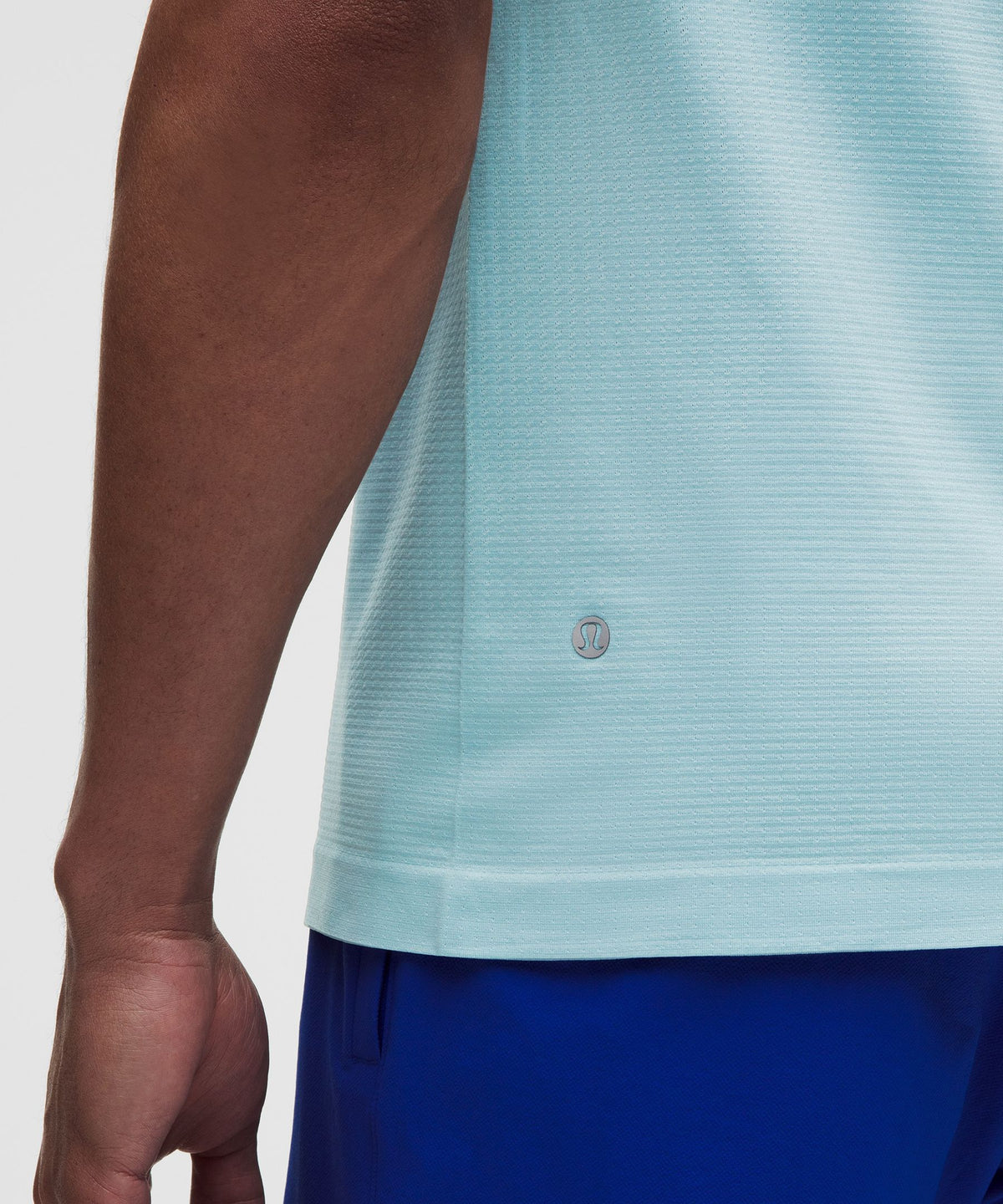 Metal Vent Tech Sleeveless ShirtUpdated Fit