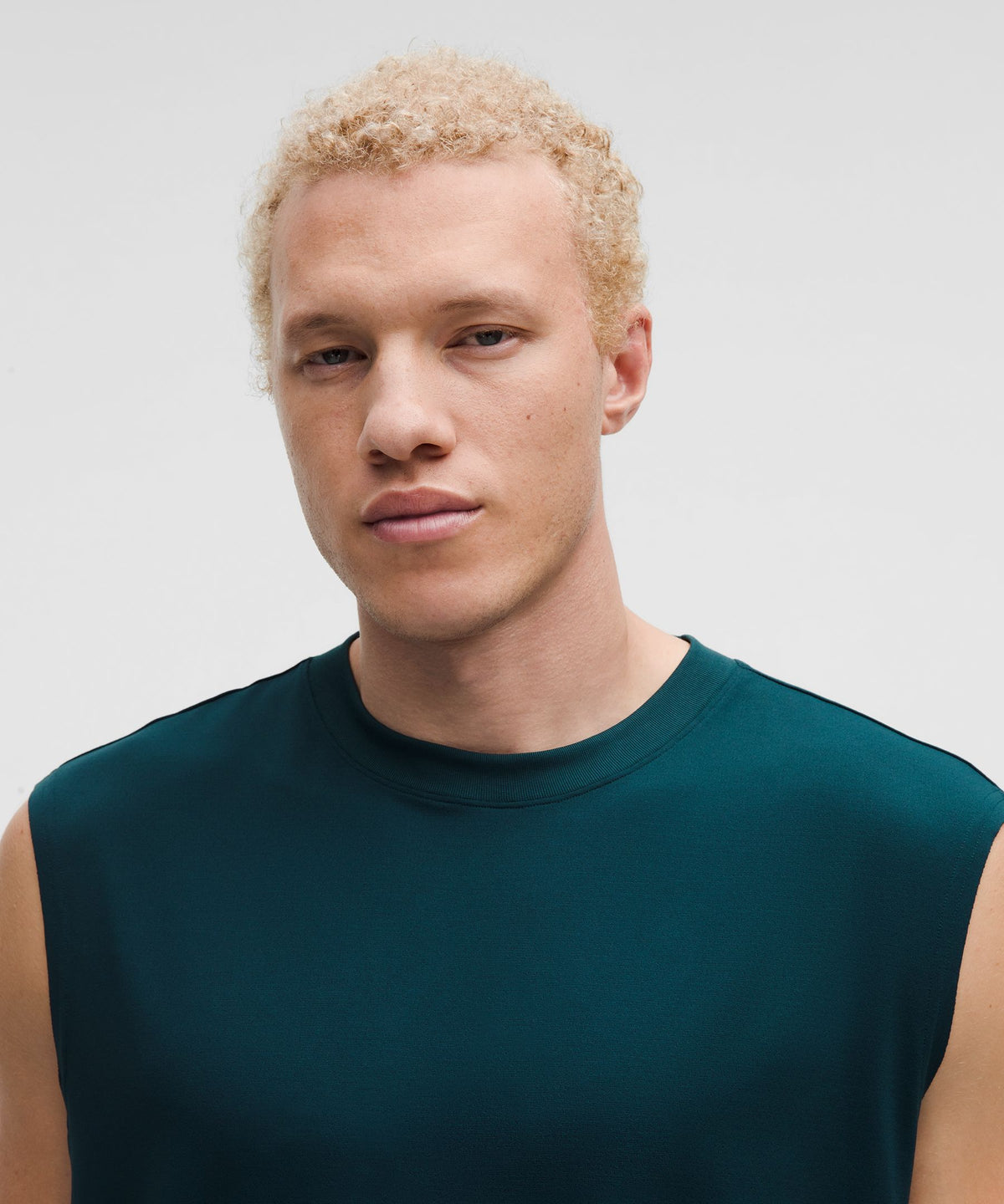 EasySet Training Sleeveless Shirt