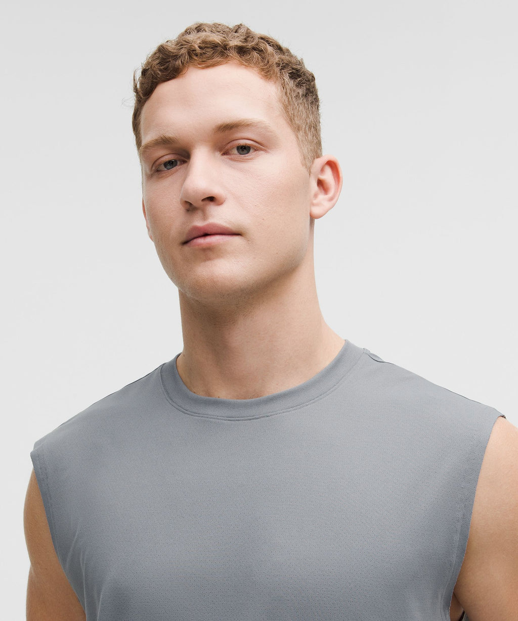 EasySet Training Sleeveless Shirt