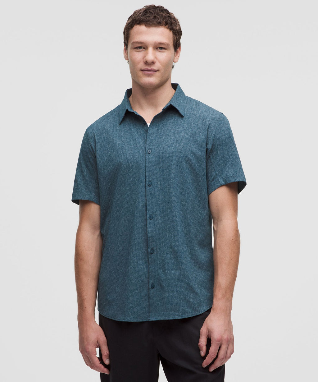 Airing Easy Short-Sleeve Shirt