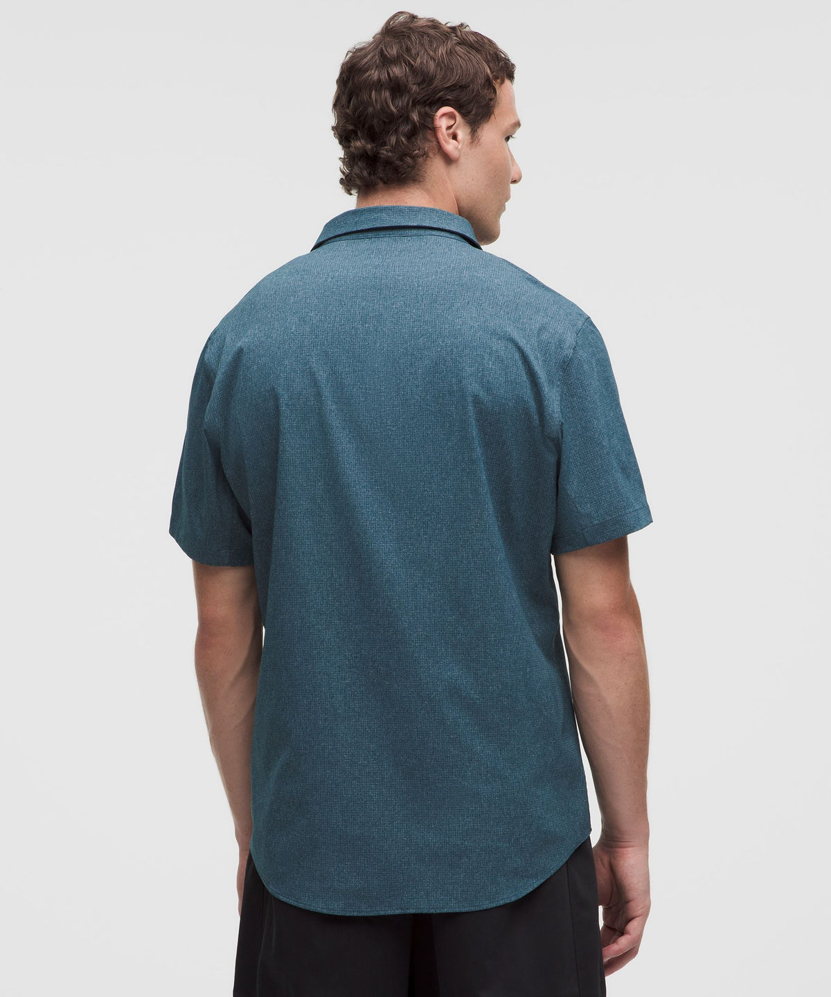 Airing Easy Short-Sleeve Shirt