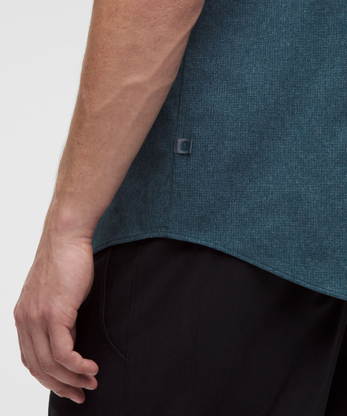 Airing Easy Short-Sleeve Shirt