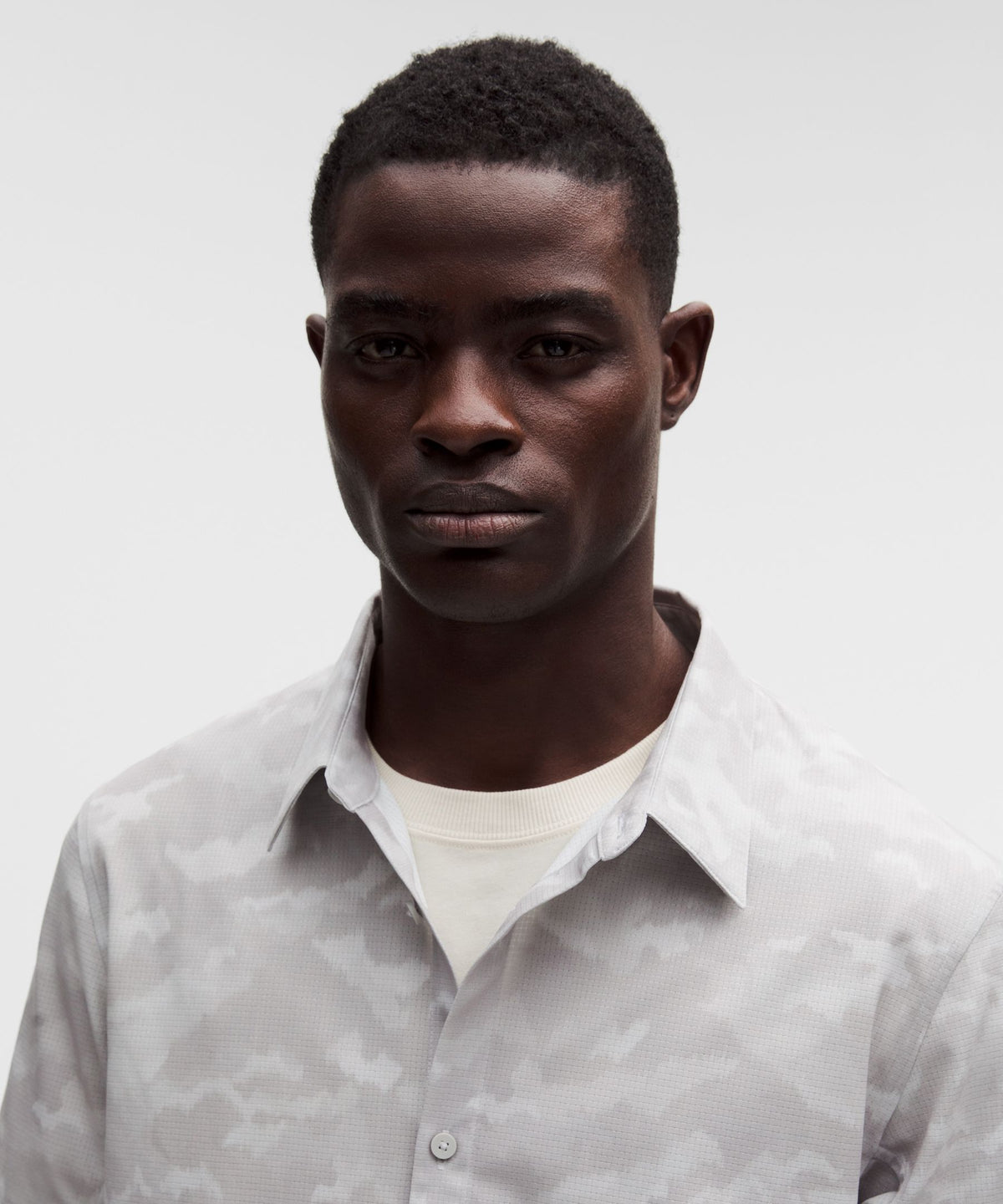 Airing Easy Short-Sleeve Shirt