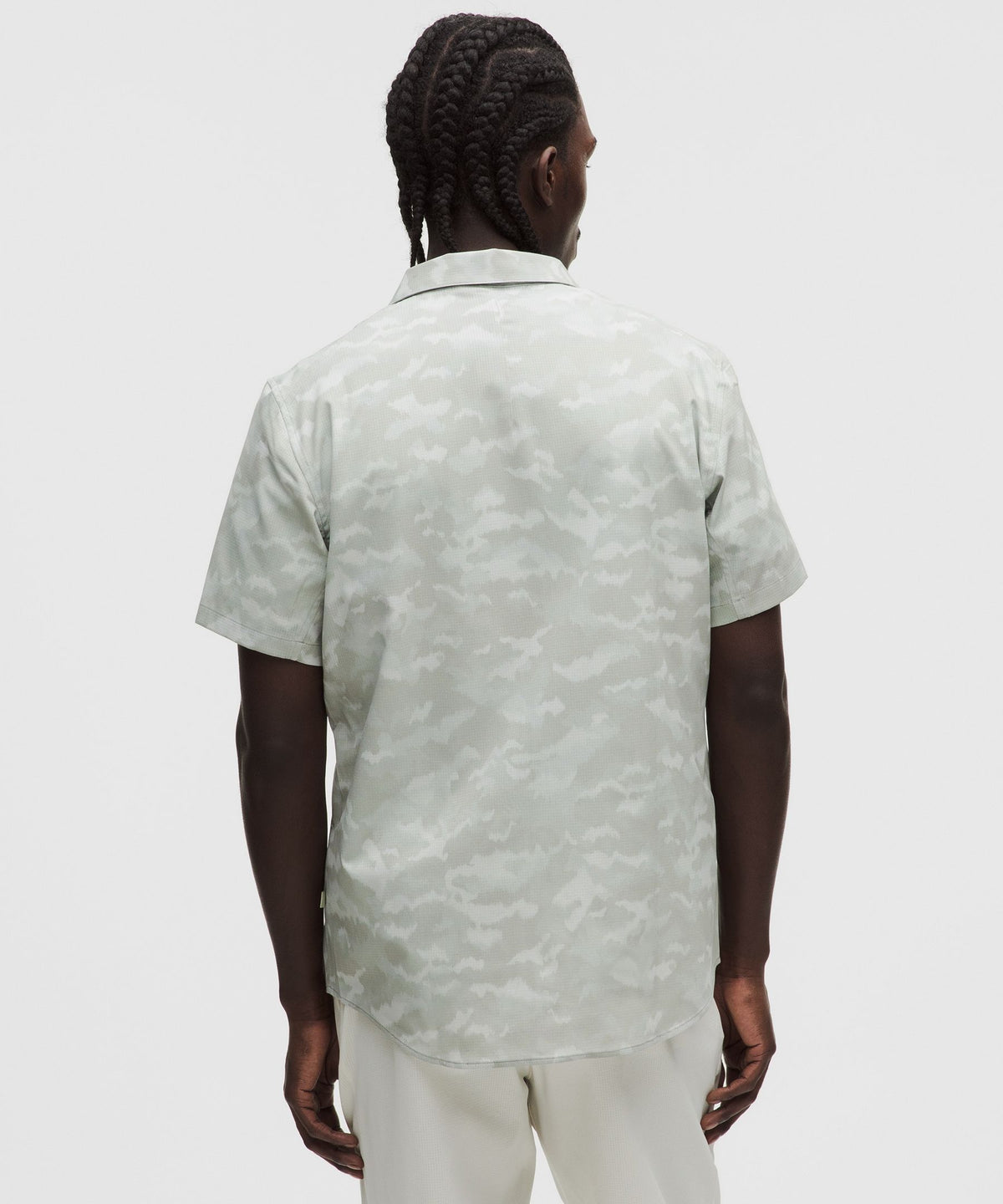 Airing Easy Short-Sleeve Shirt