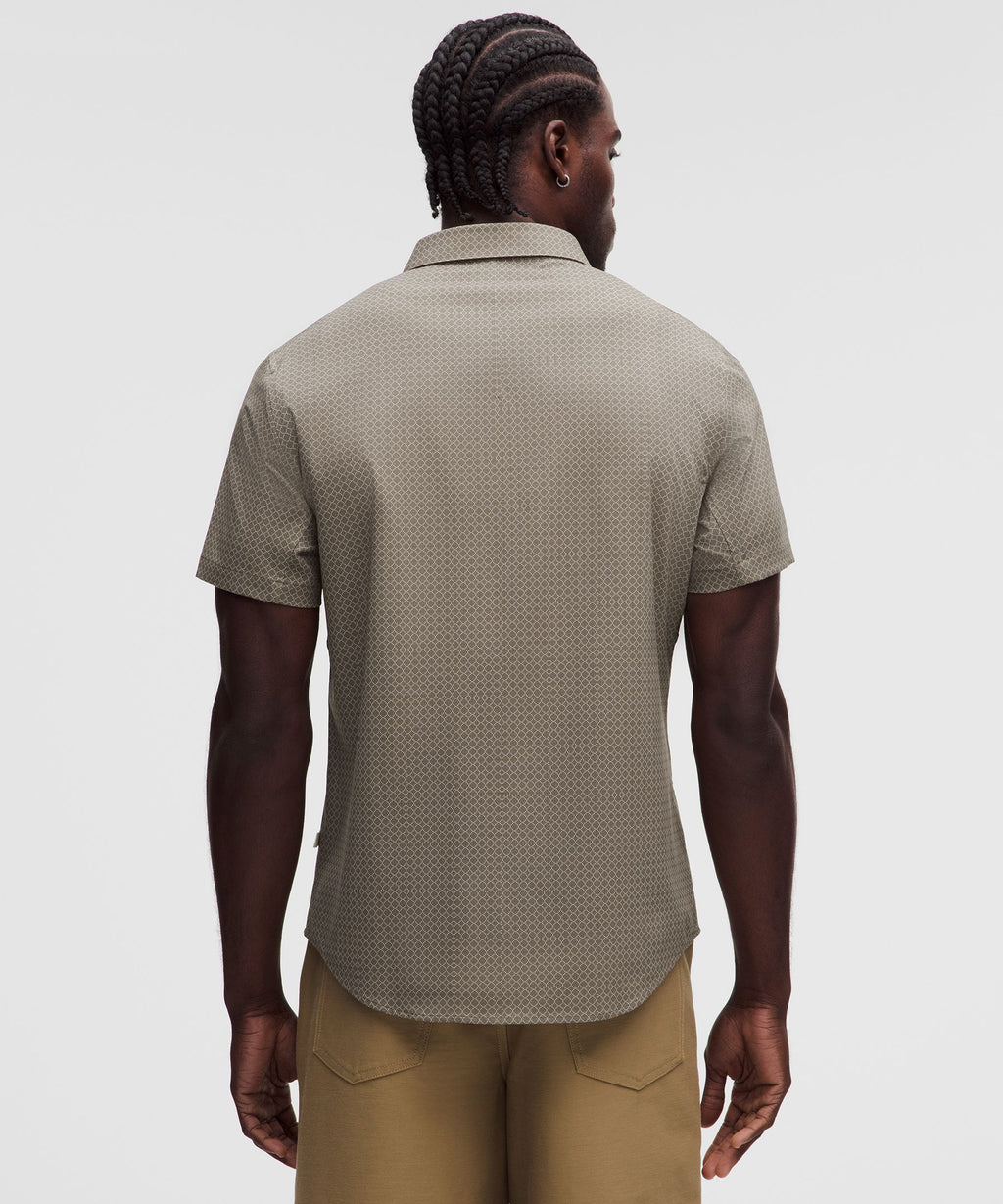 Airing Easy Short-Sleeve Shirt