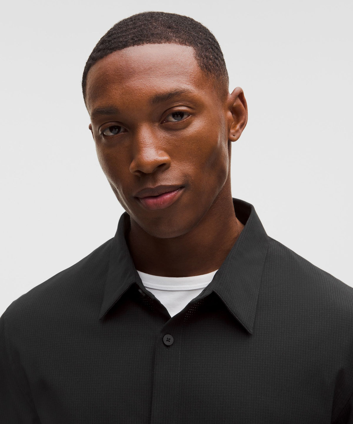 Airing Easy Short-Sleeve Shirt