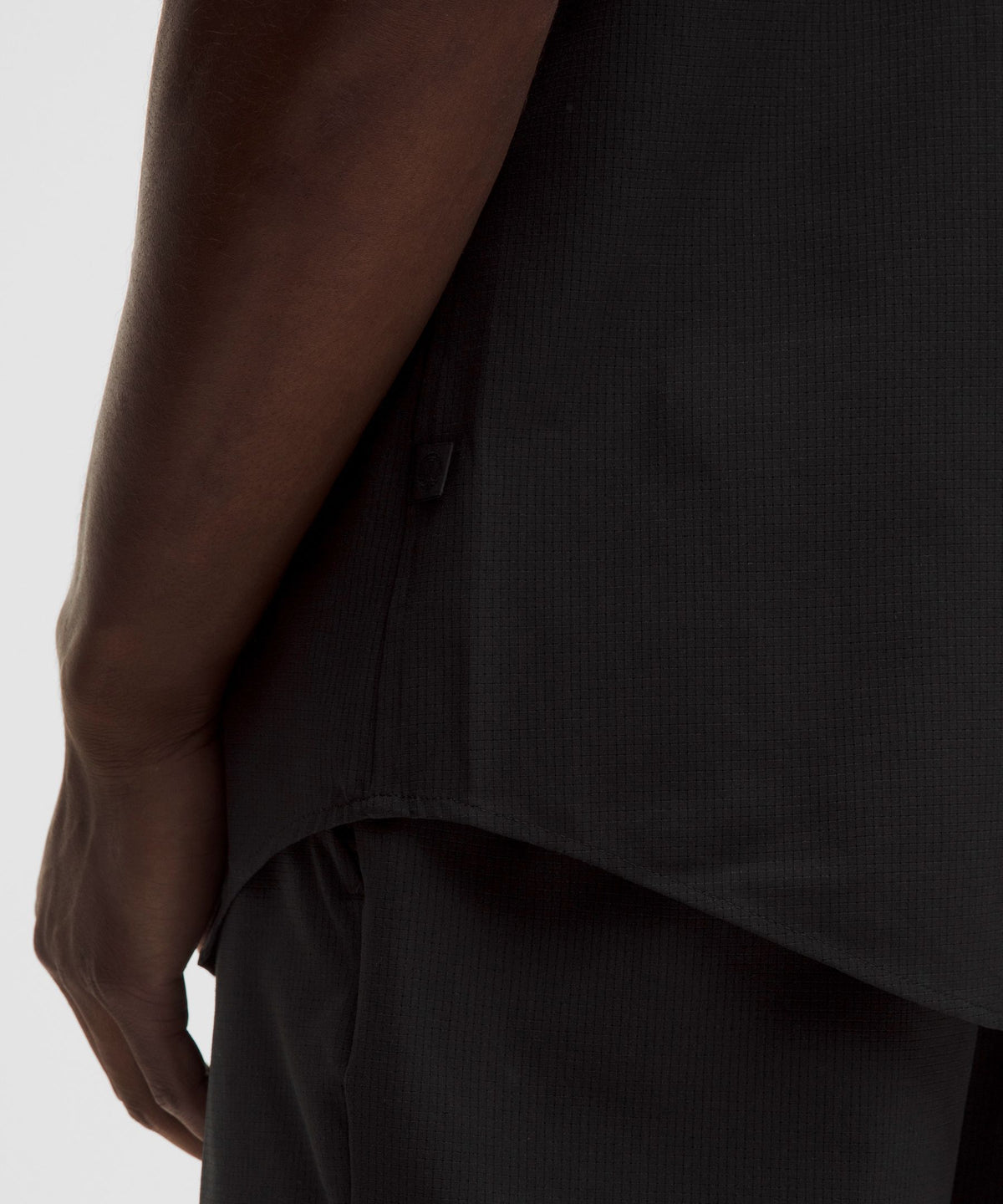 Airing Easy Short-Sleeve Shirt