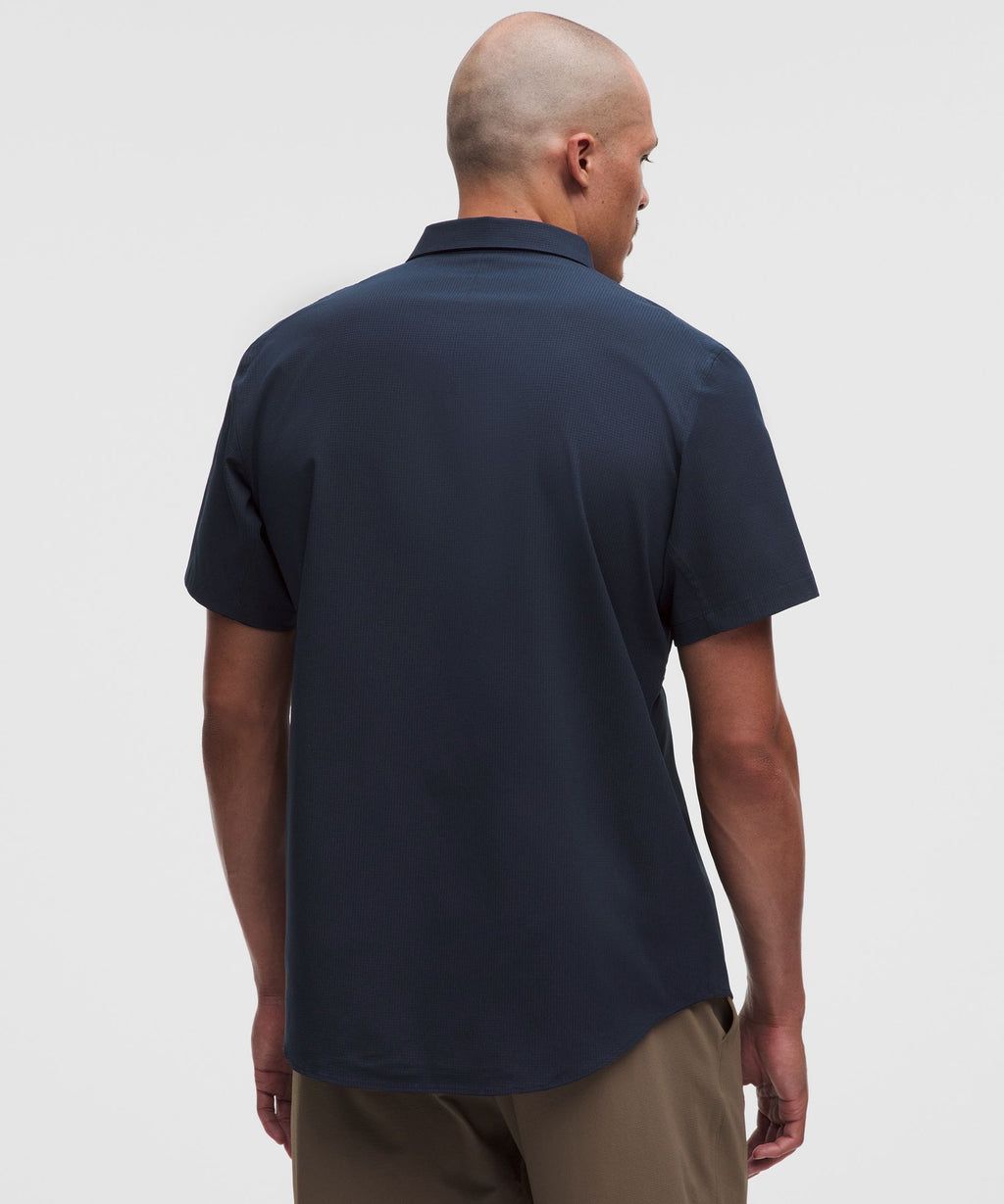 Airing Easy Short-Sleeve Shirt