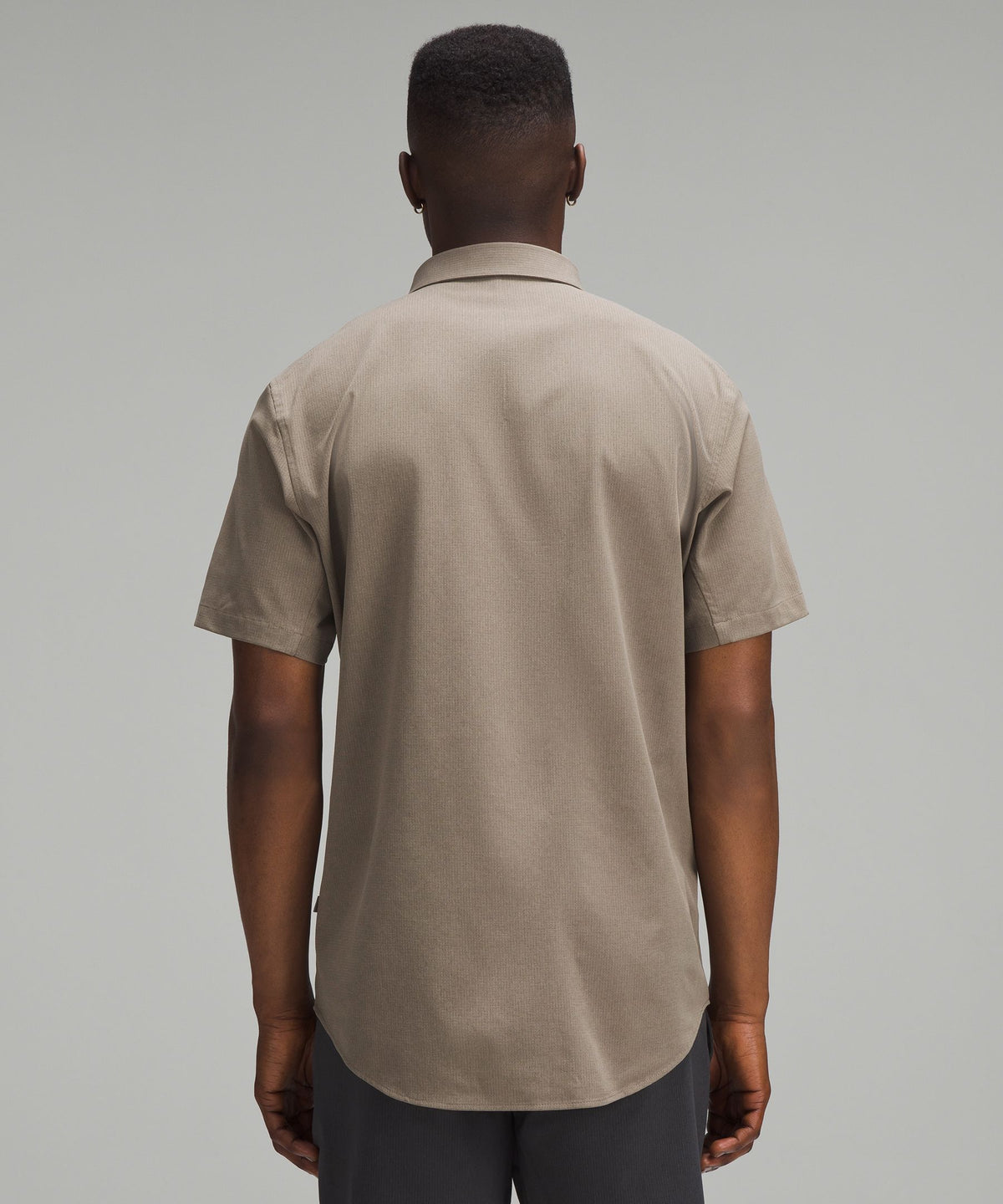 Airing Easy Short-Sleeve Shirt