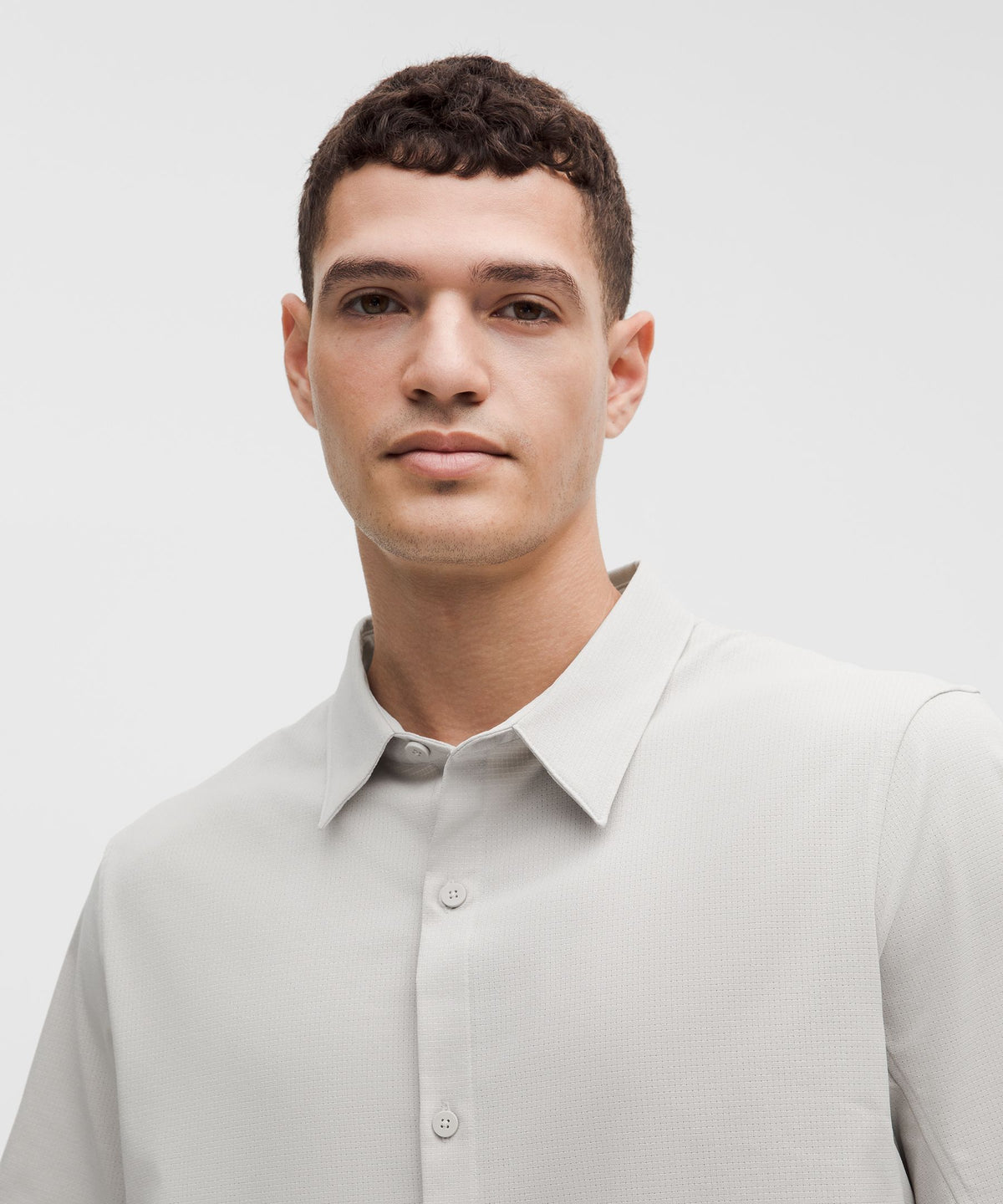 Airing Easy Short-Sleeve Shirt