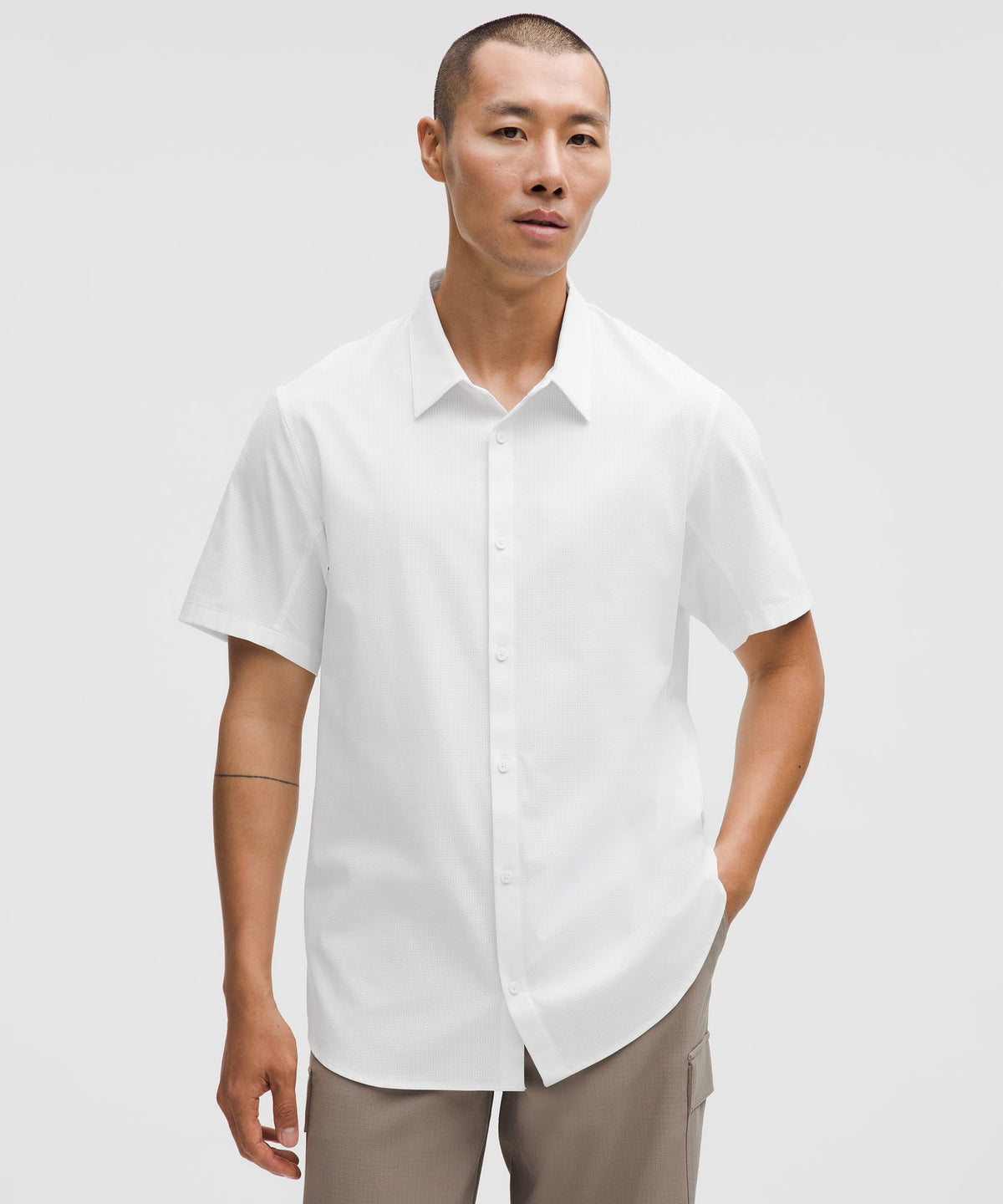 Airing Easy Short-Sleeve Shirt