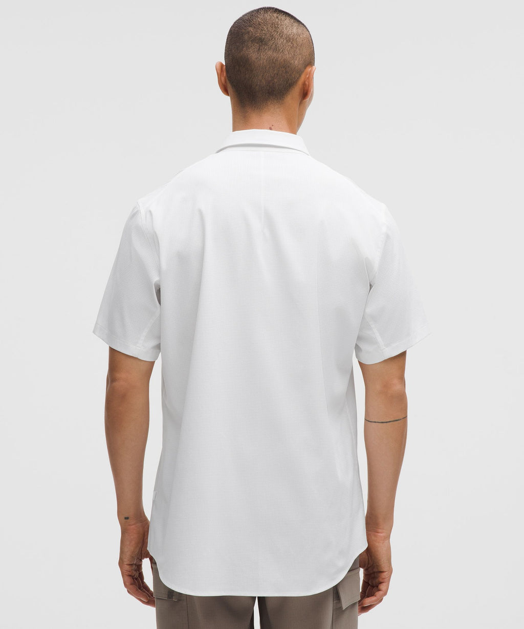 Airing Easy Short-Sleeve Shirt