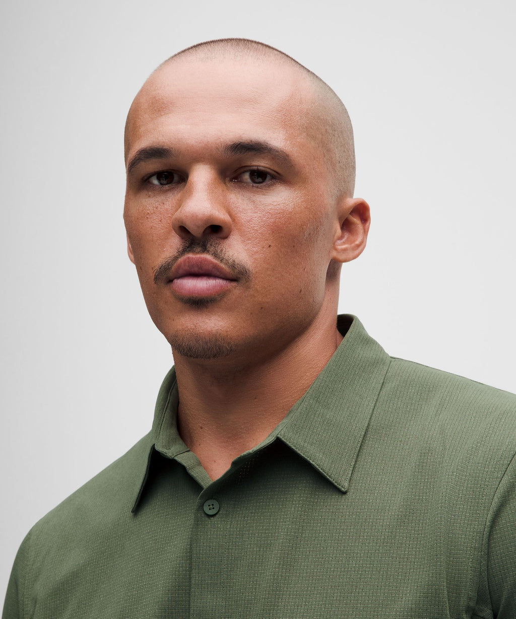 Airing Easy Short-Sleeve Shirt