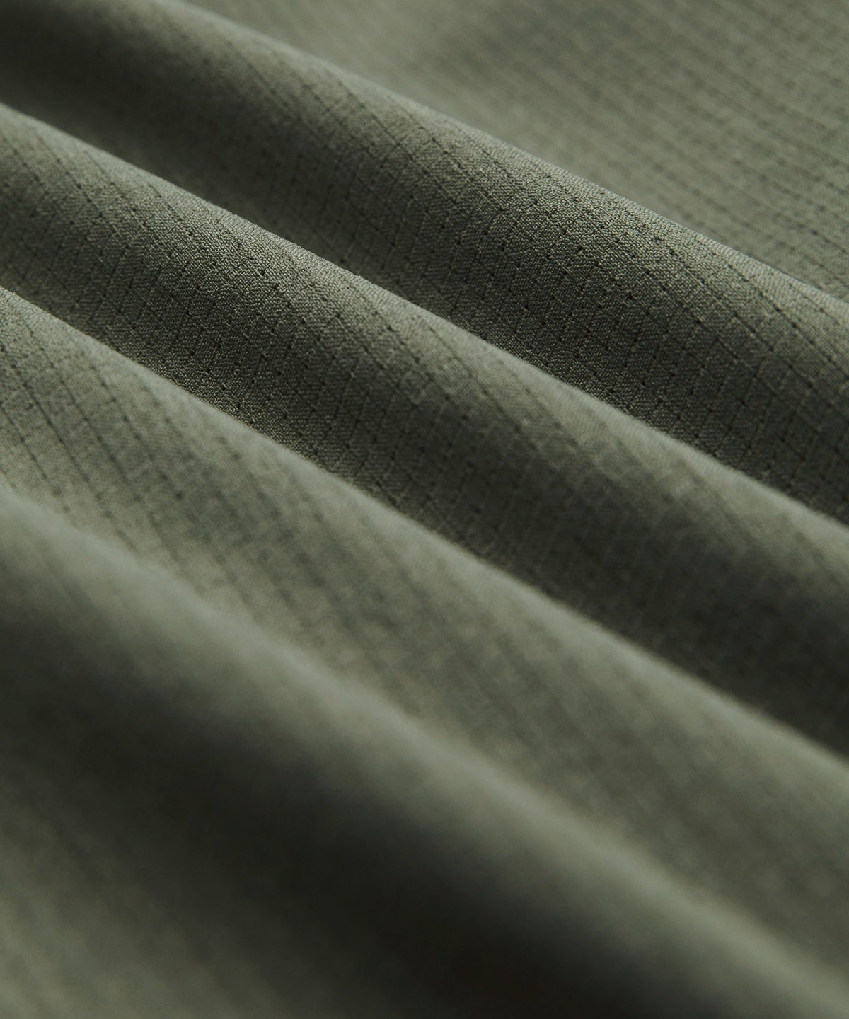 Airing Easy Short-Sleeve Shirt