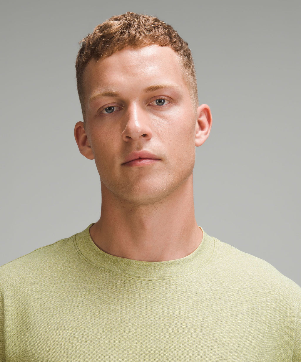 EasySet Training Short-Sleeve Shirt
