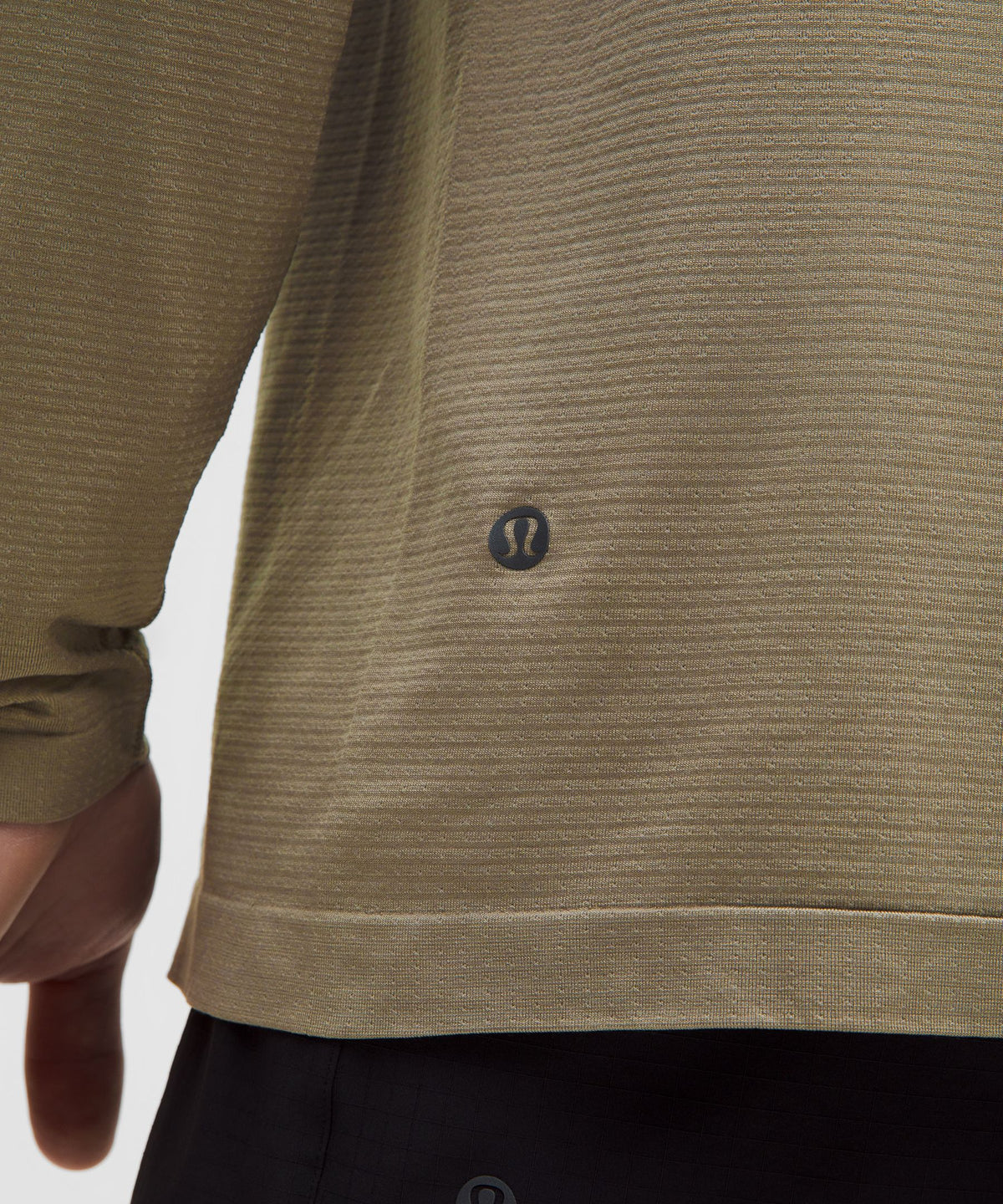 Metal Vent Tech Half Zip
