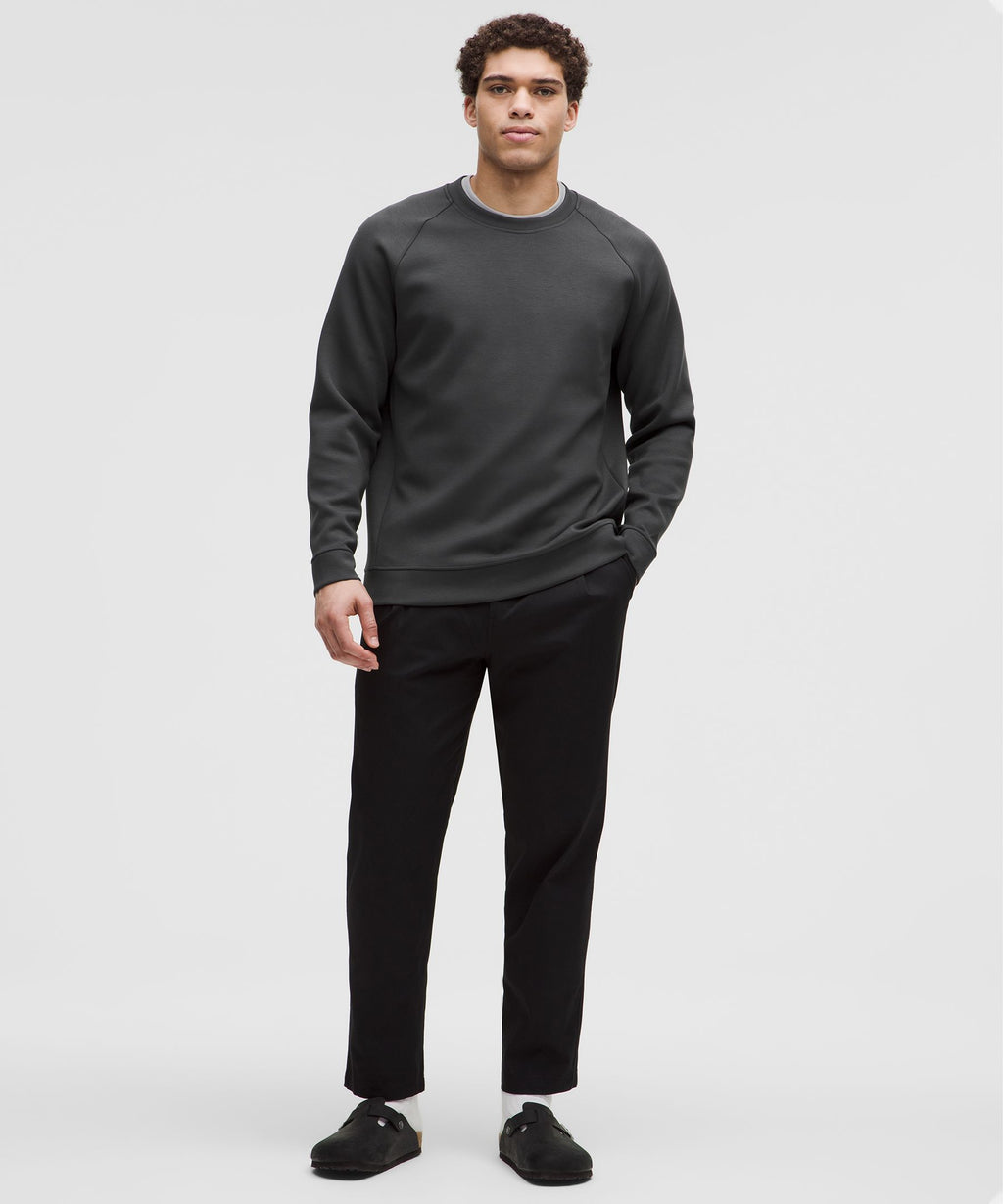 Smooth Spacer Classic-Fit Crew