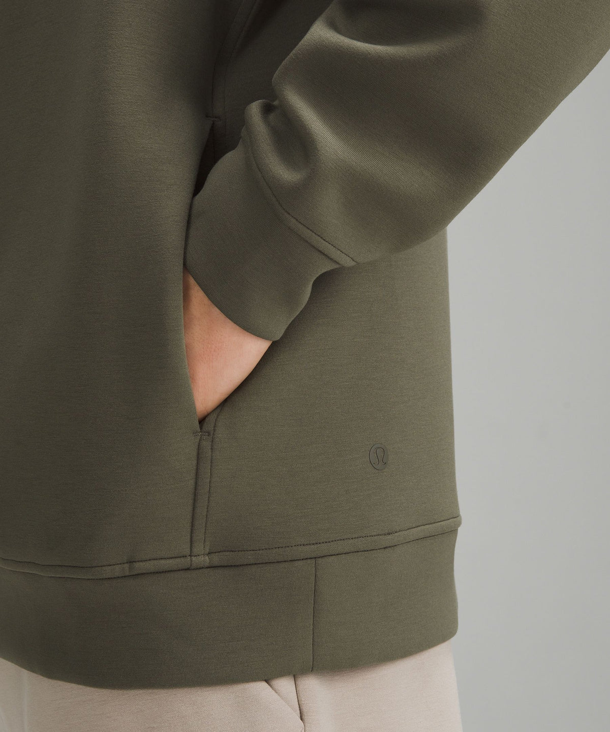 Smooth Spacer Classic-Fit Pullover Hoodie