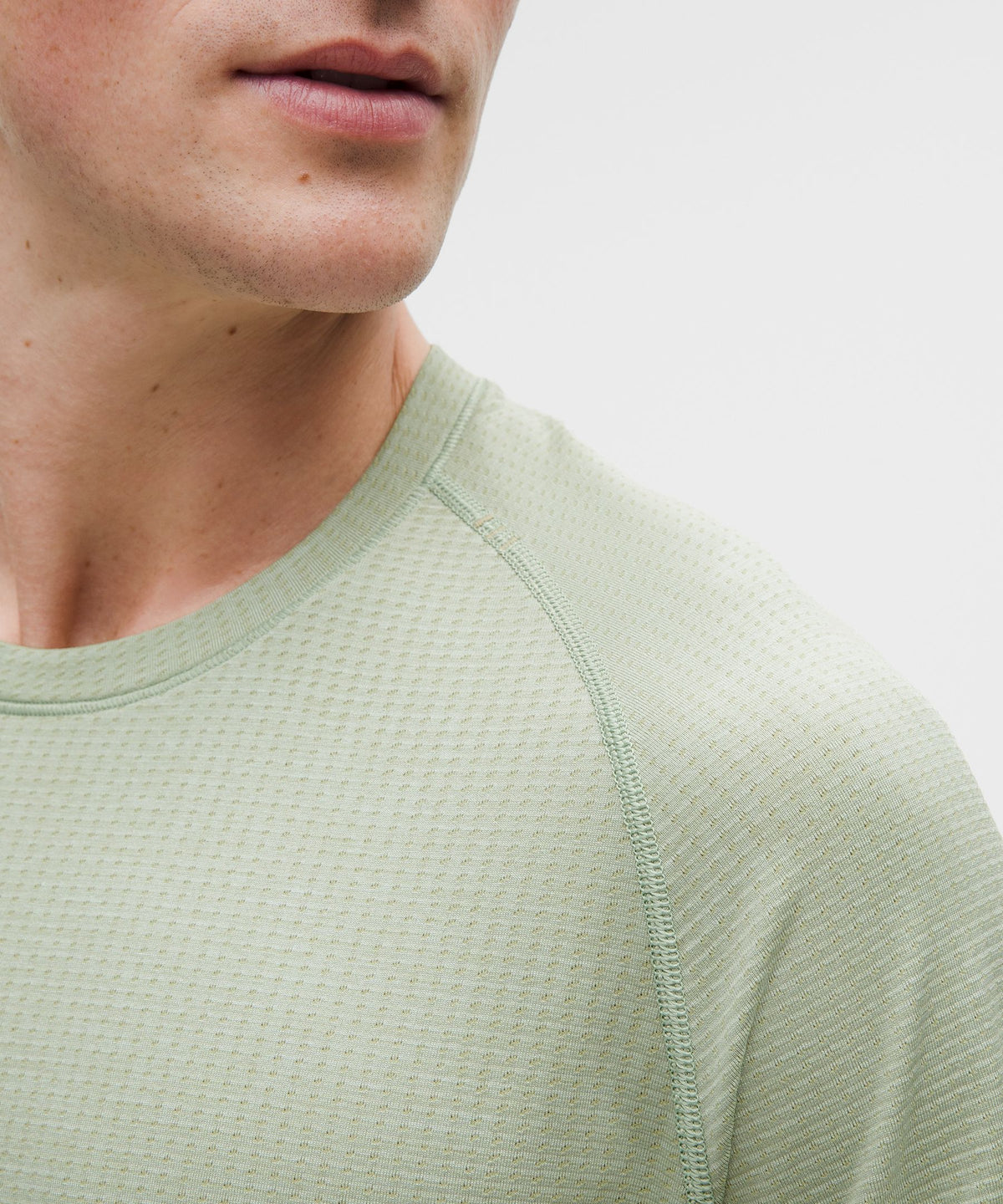 Metal Vent Tech Short-Sleeve Shirt