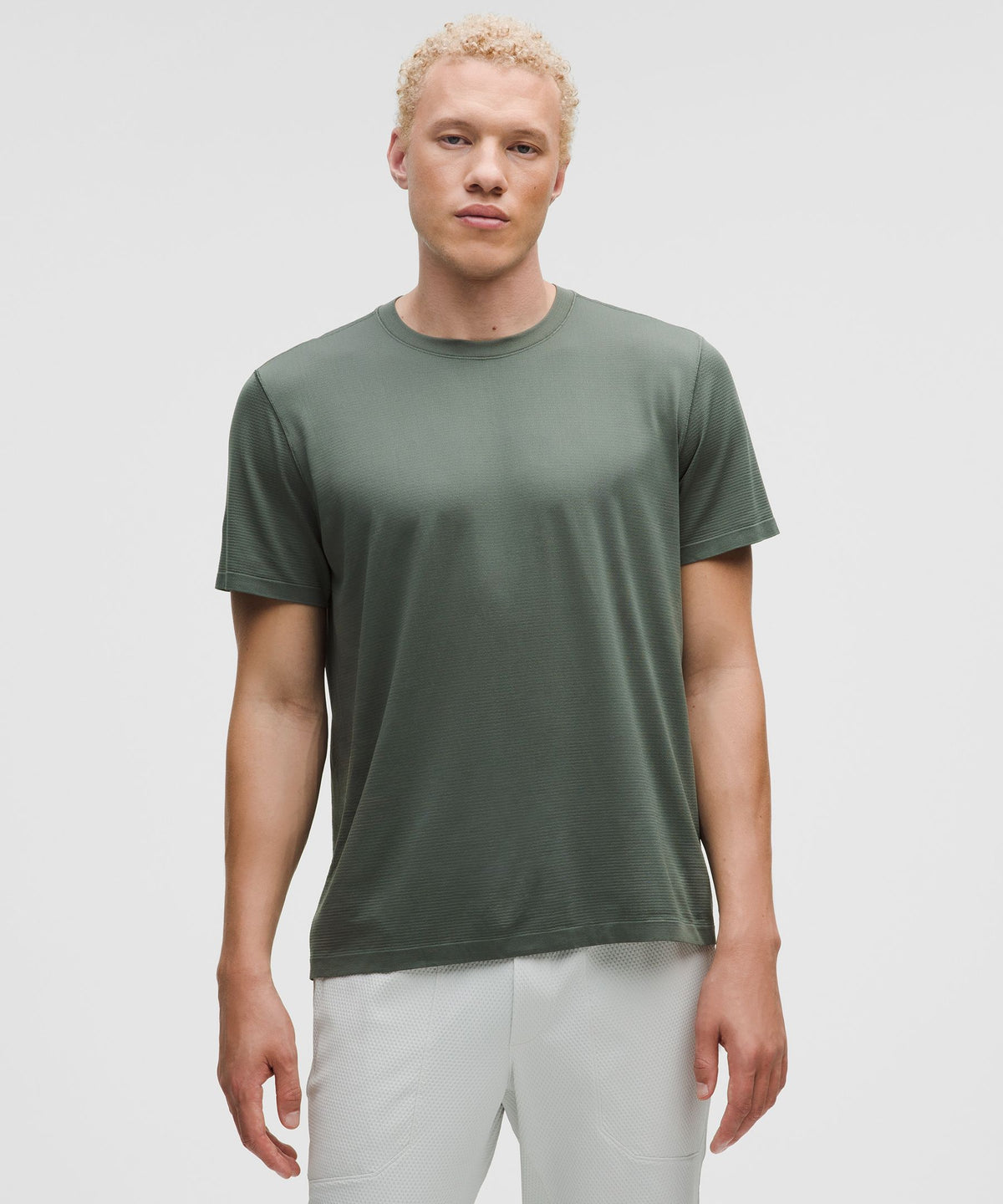 Metal Vent Tech Relaxed-Fit Short-Sleeve Shirt