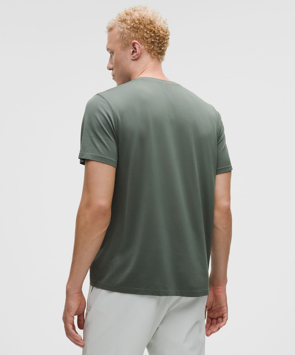 Metal Vent Tech Relaxed-Fit Short-Sleeve Shirt