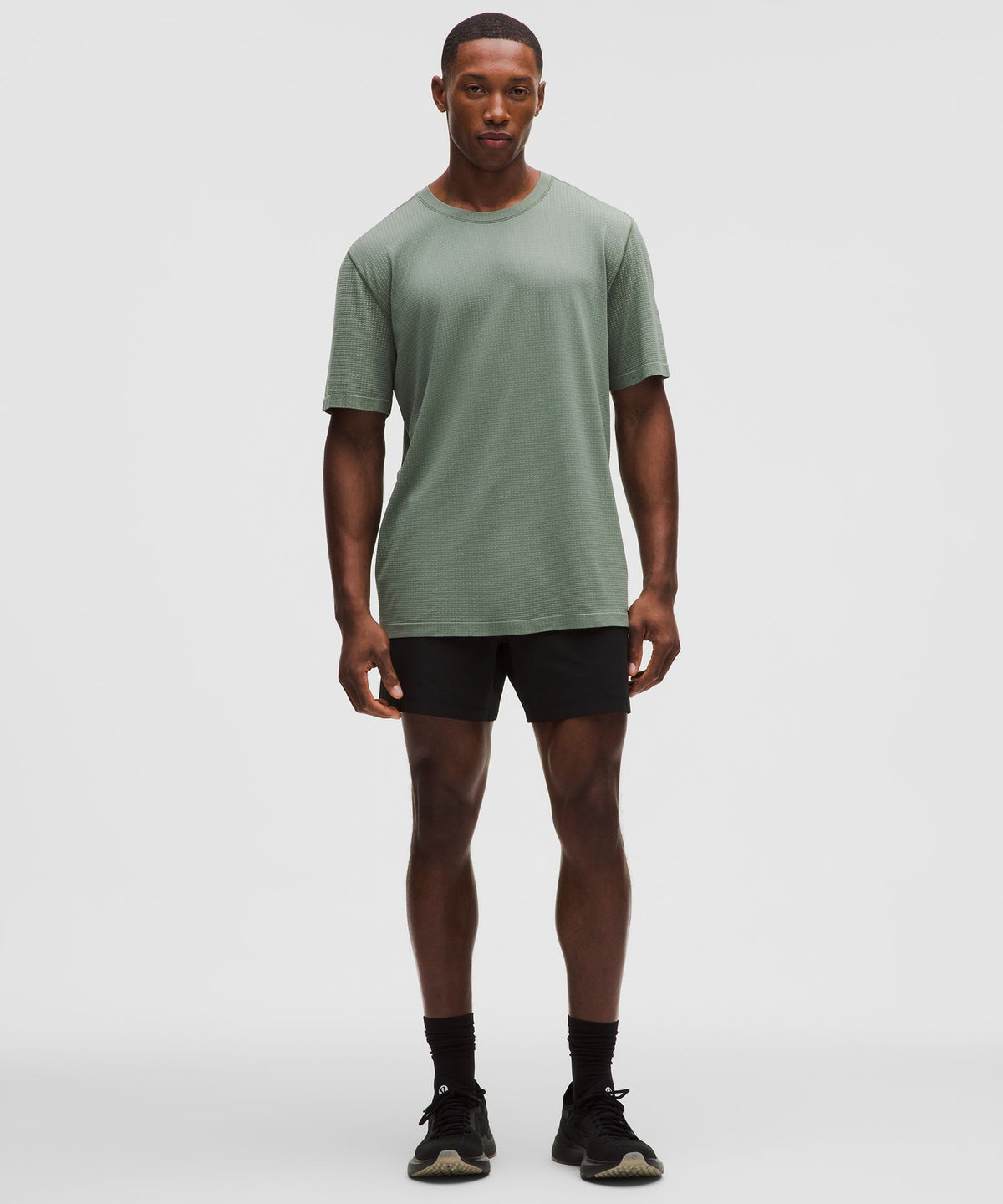Metal Vent Tech Relaxed-Fit Short-Sleeve Shirt