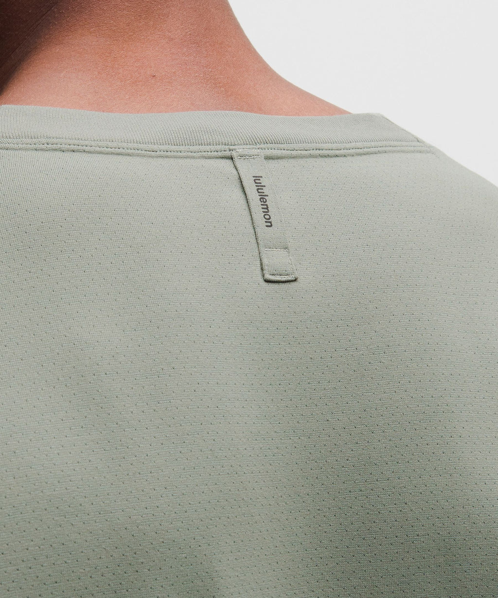 EasySet Training Short-Sleeve Shirt
