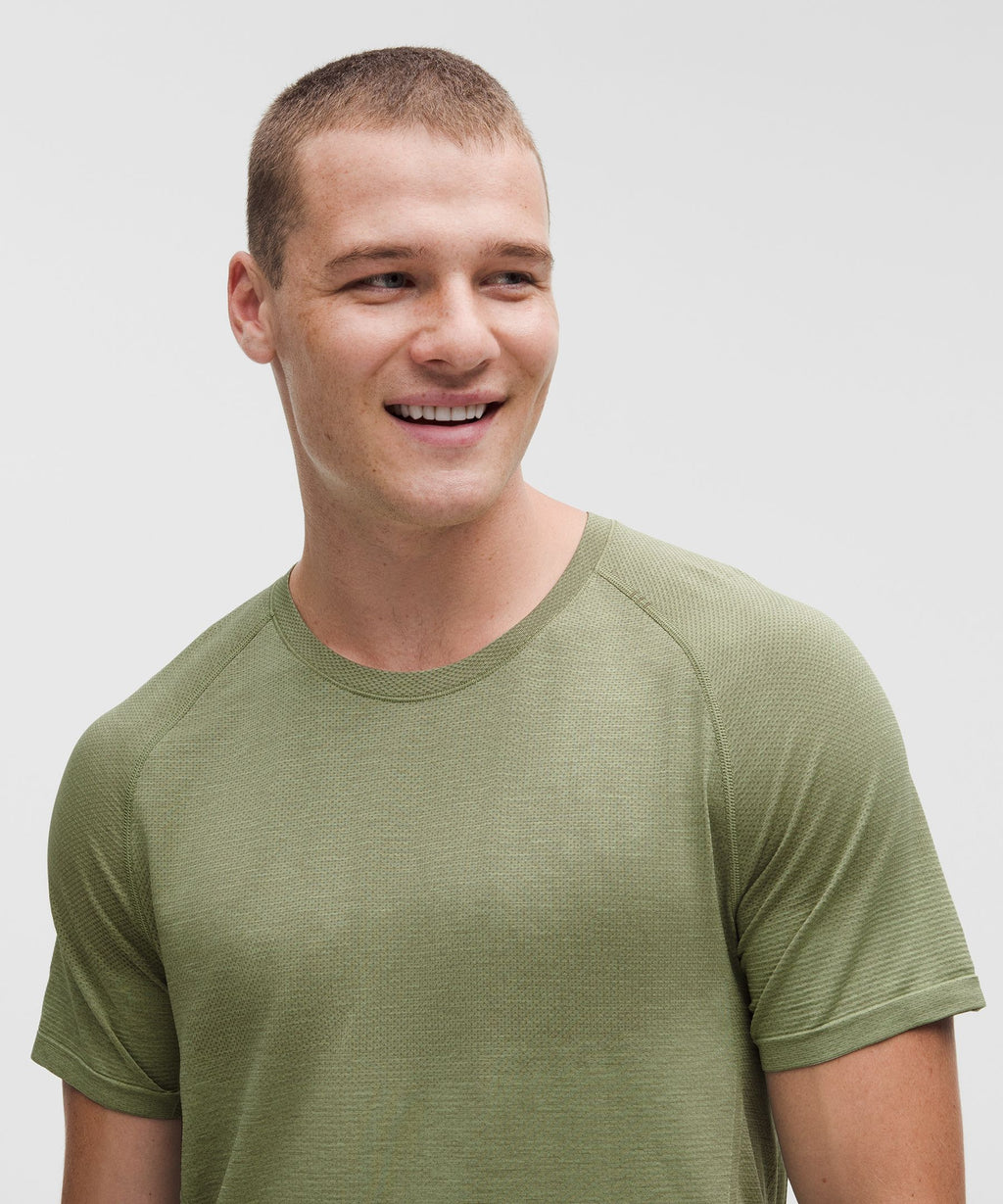 Metal Vent Tech Short-Sleeve Shirt