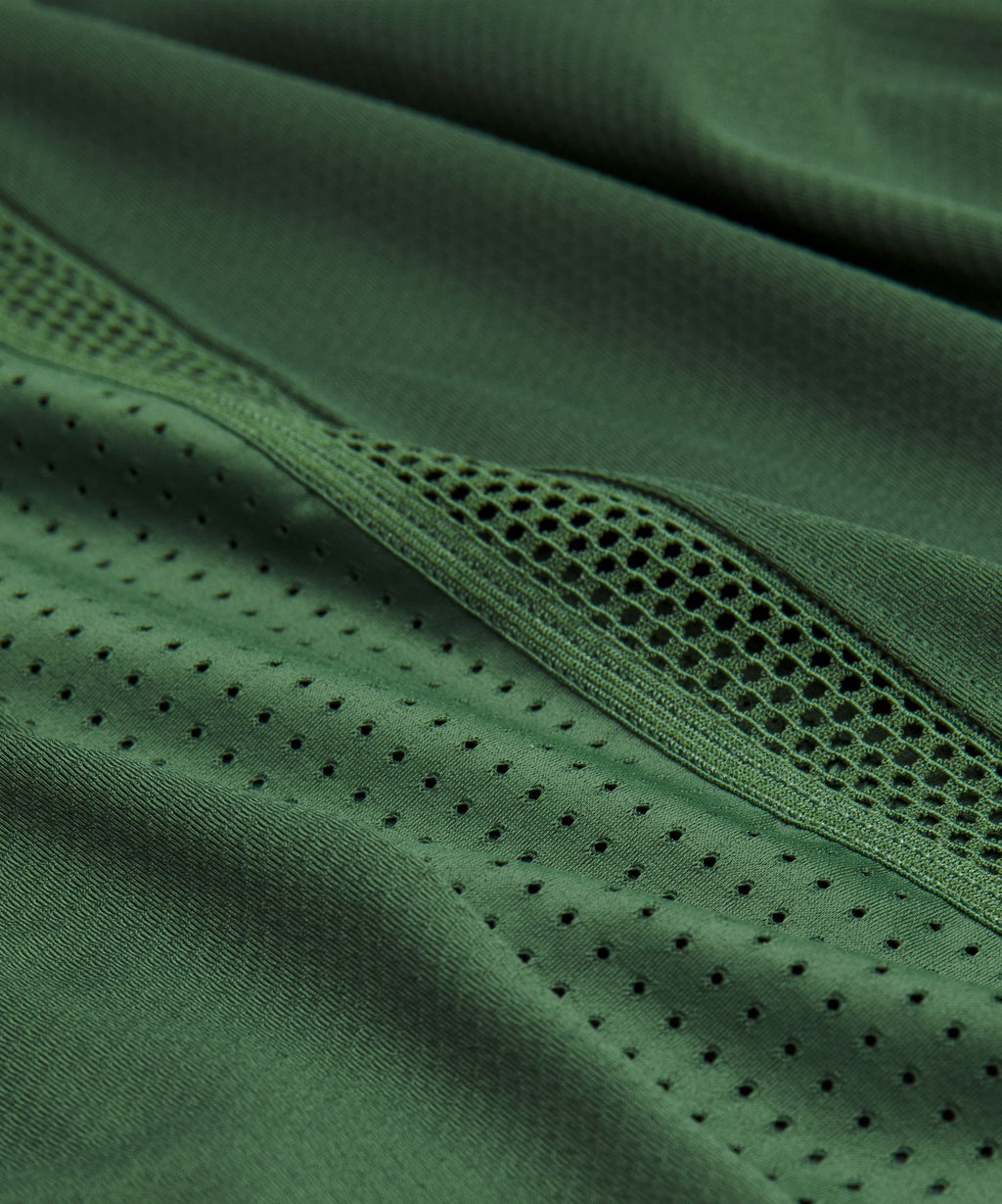 UV-Protective Mesh Panelled Tennis Shirt