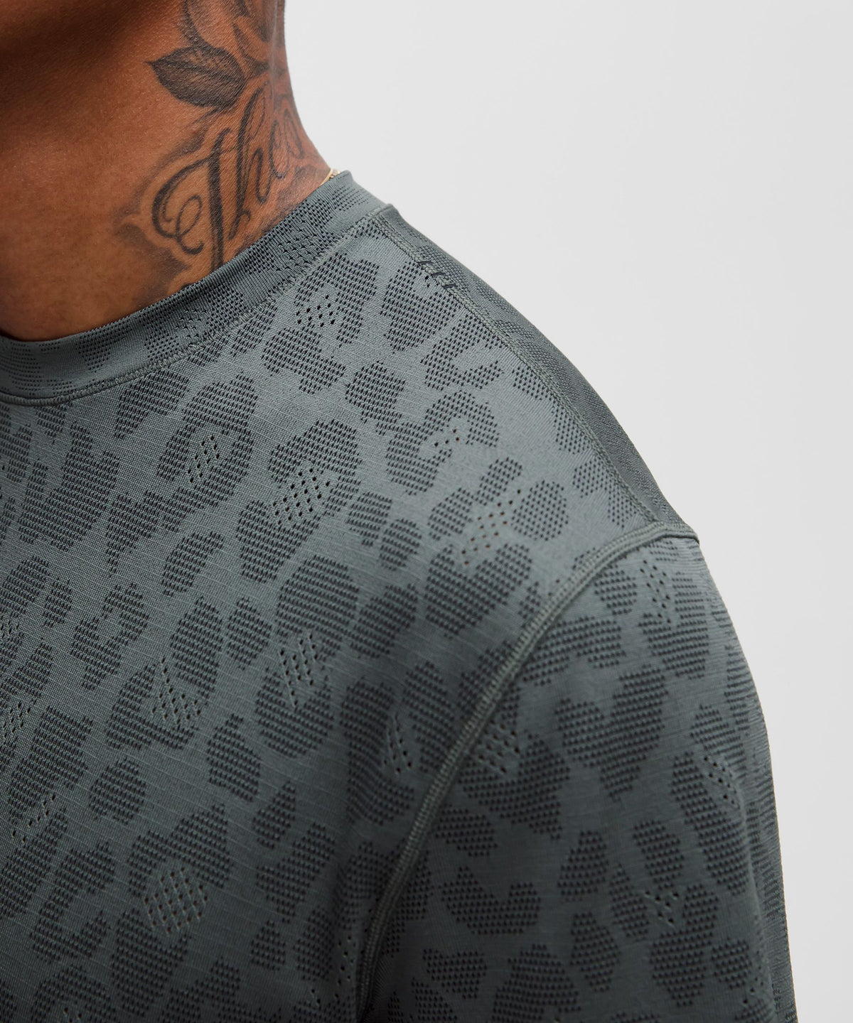 Metal Vent Tech Relaxed-Fit Short-Sleeve Shirt