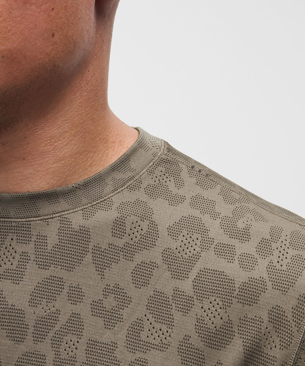 Metal Vent Tech Relaxed-Fit Short-Sleeve Shirt