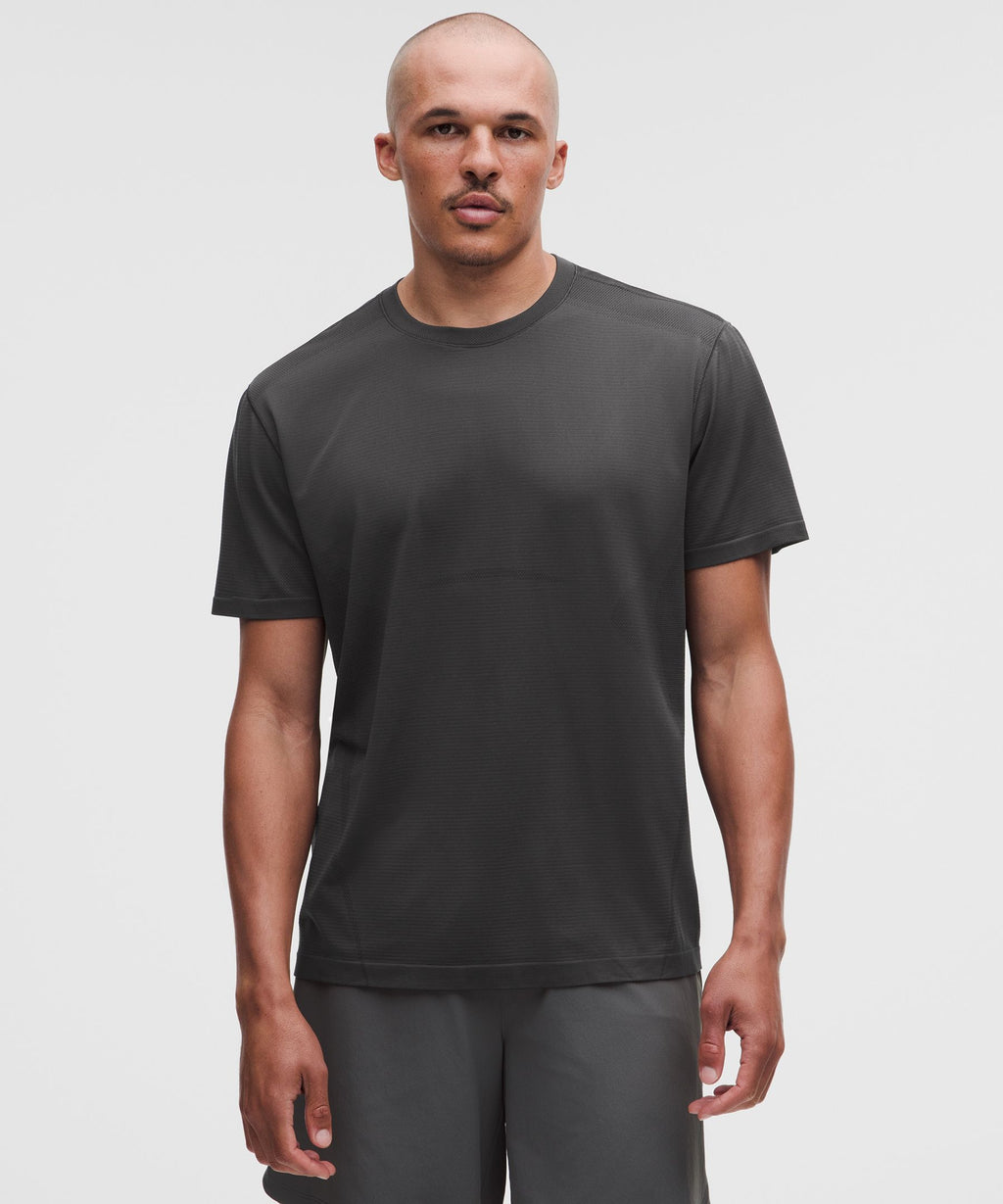 Metal Vent Tech Relaxed-Fit Short-Sleeve ShirtTraining