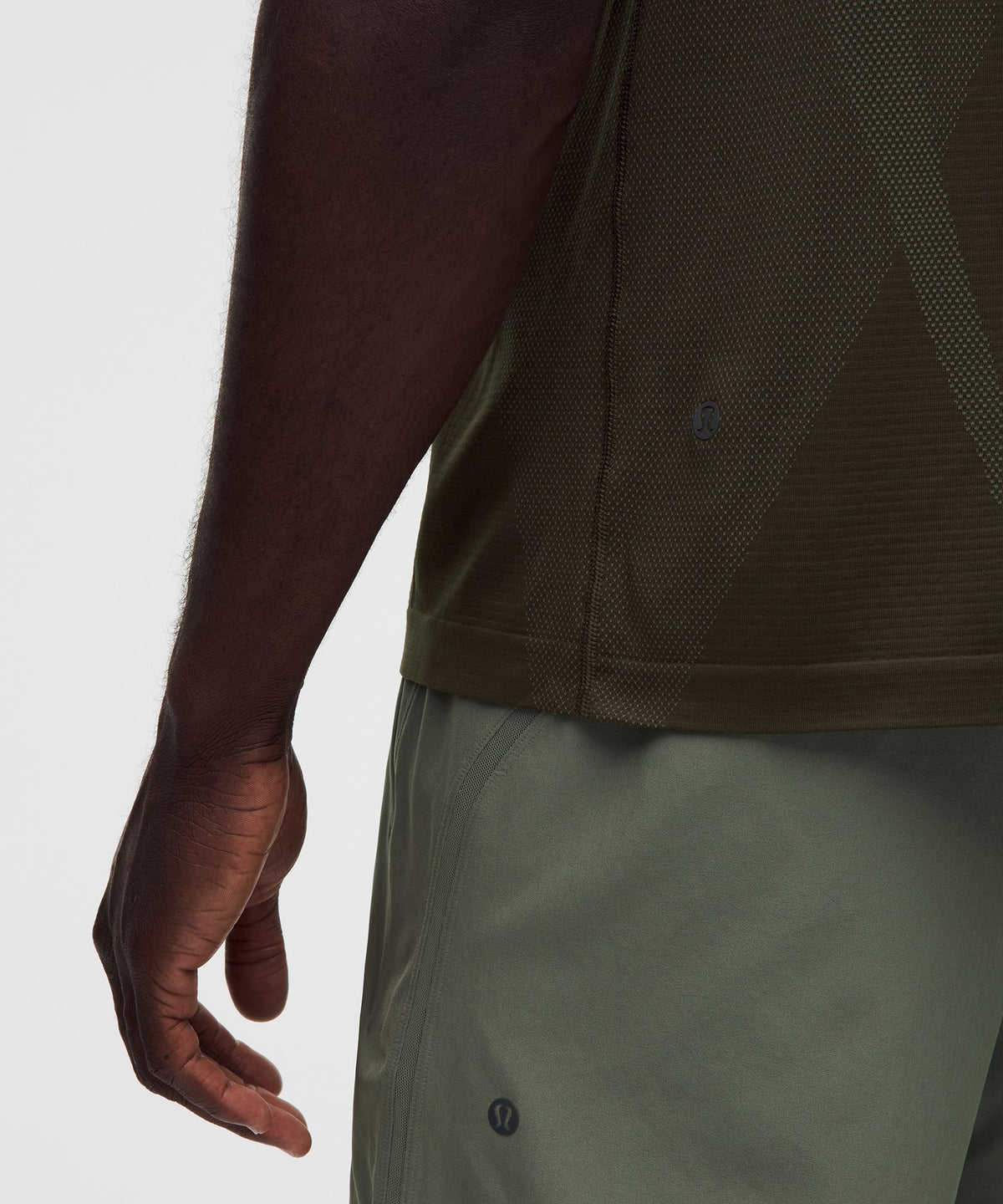Metal Vent Tech Relaxed-Fit Short-Sleeve ShirtTraining