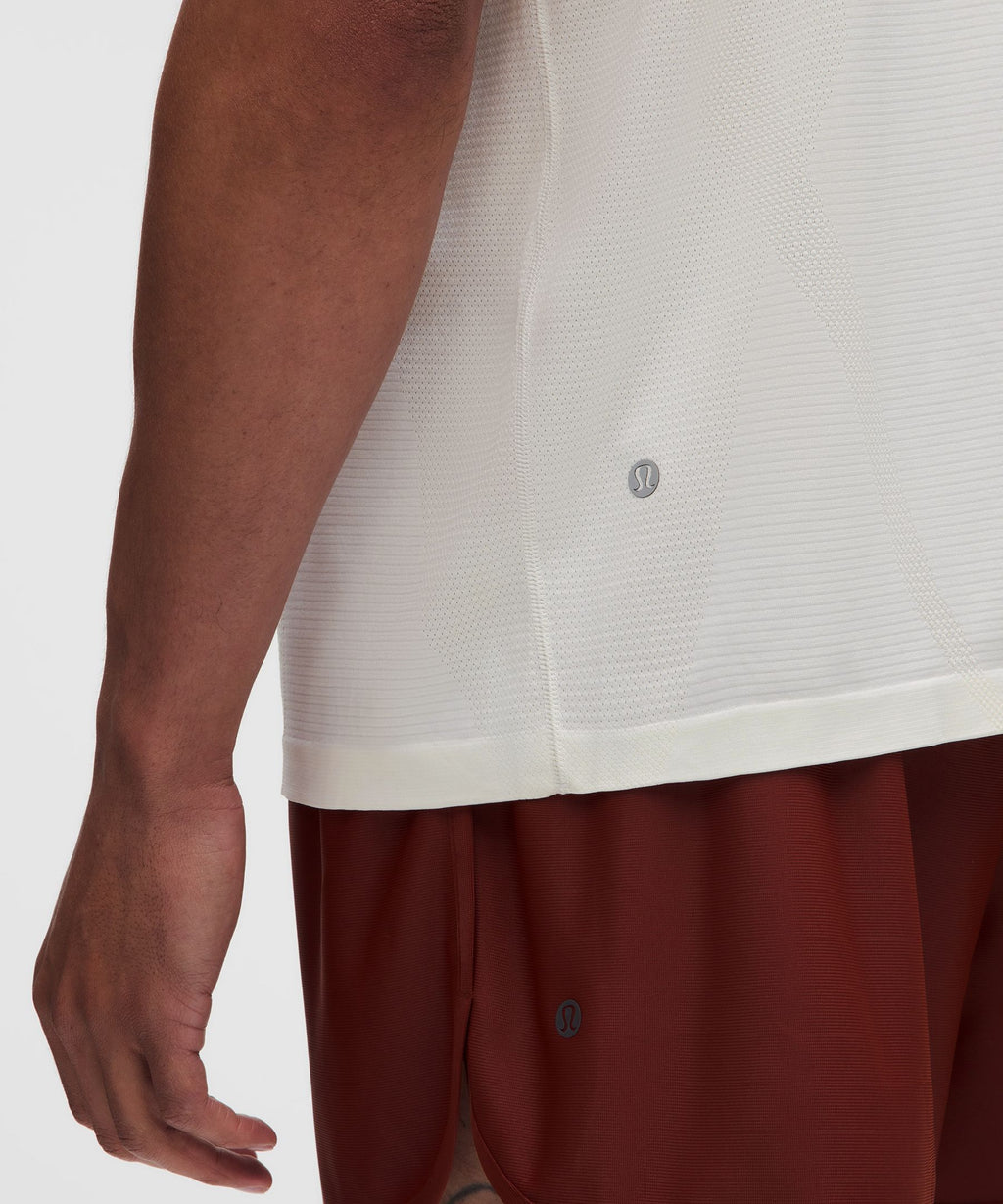 Metal Vent Tech Relaxed-Fit Short-Sleeve ShirtTraining