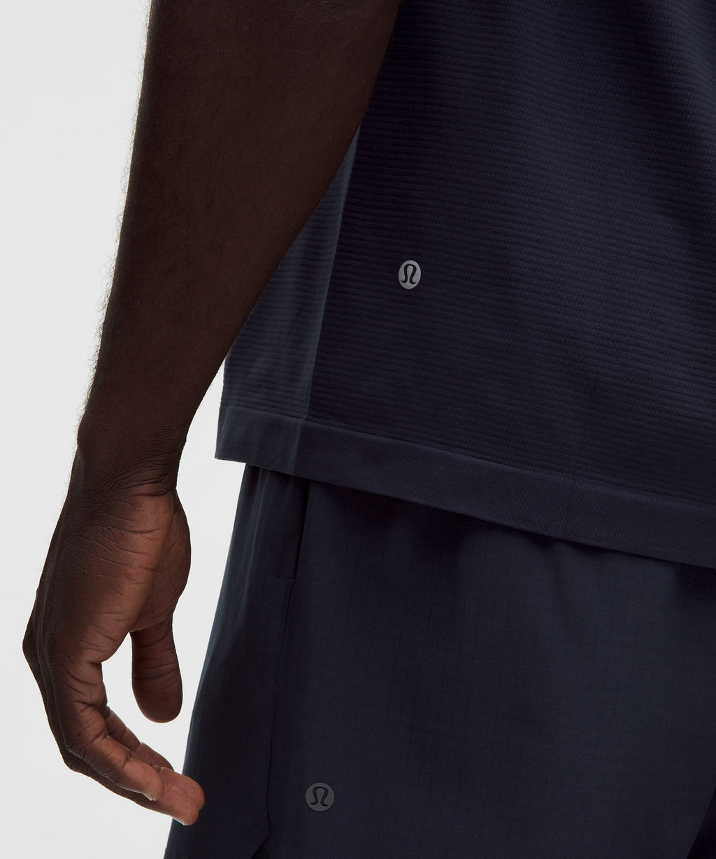 Metal Vent Tech Short-Sleeve Shirt