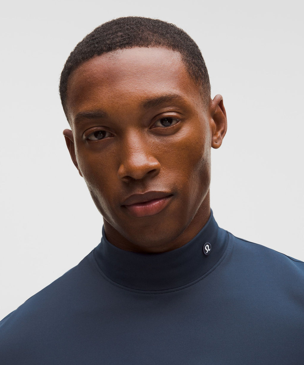 ShowZero Slim-Fit Mockneck Shirt