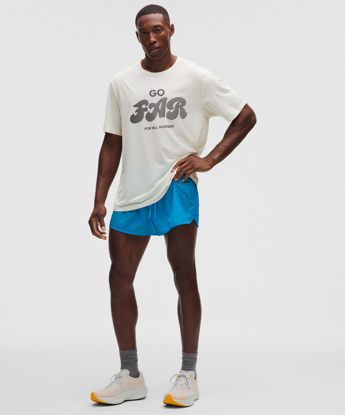 Mile Maker Mesh Short-Sleeve ShirtRun Graphic