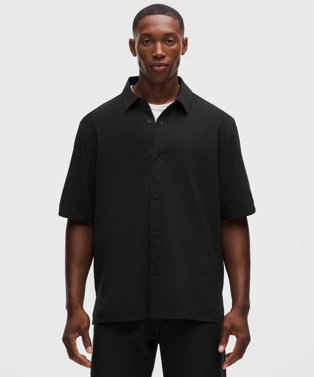 Airing Easy Relaxed Short-Sleeve Shirt