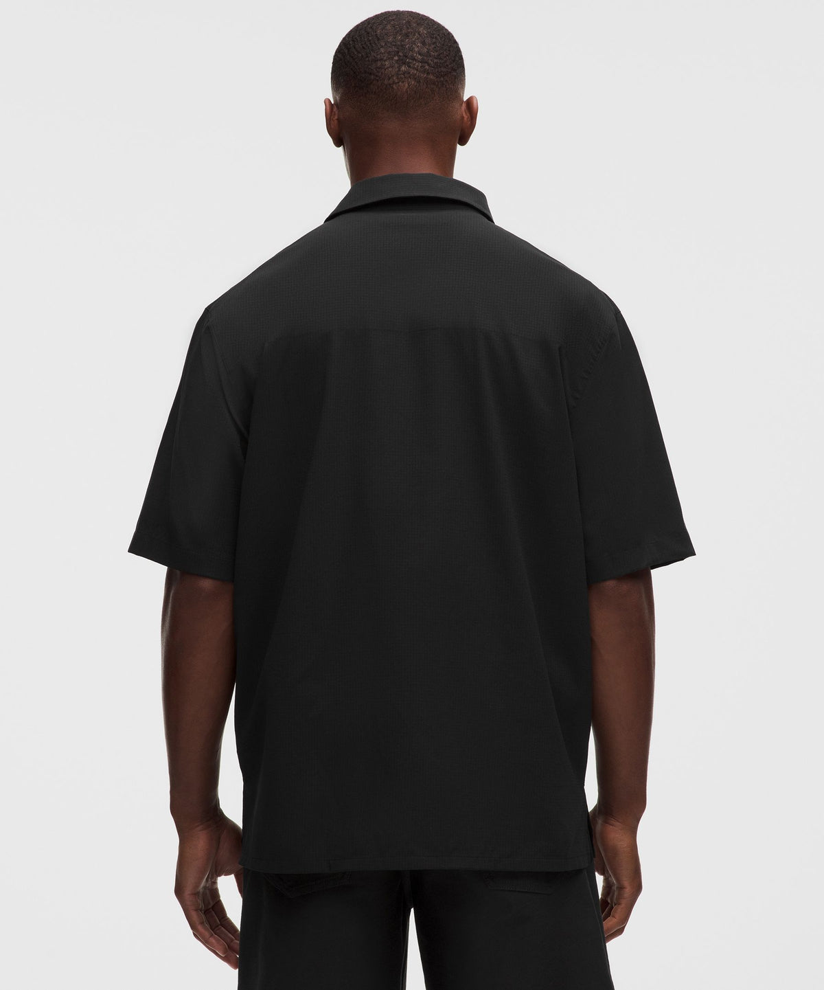 Airing Easy Relaxed Short-Sleeve Shirt