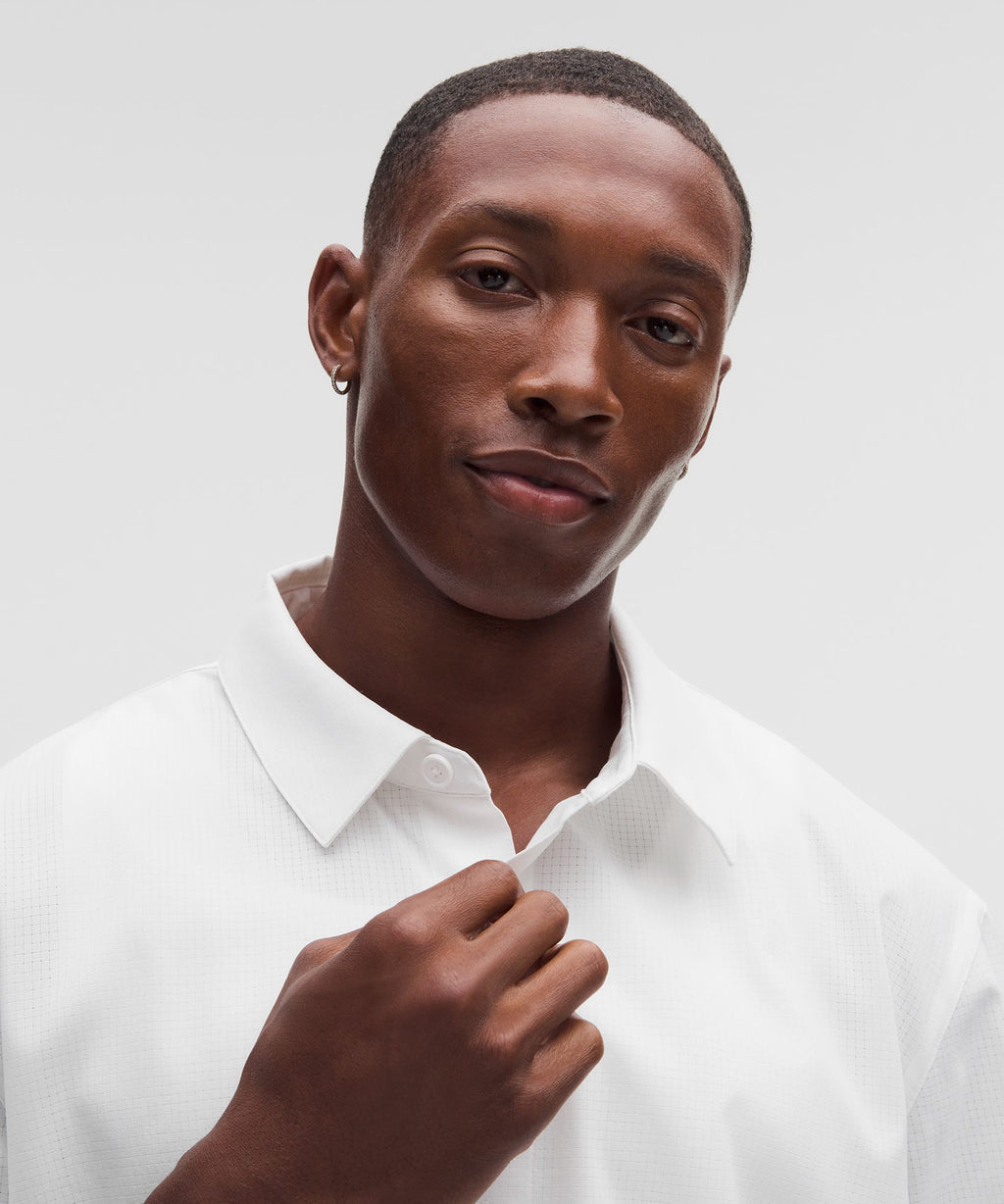 Airing Easy Relaxed Short-Sleeve Shirt