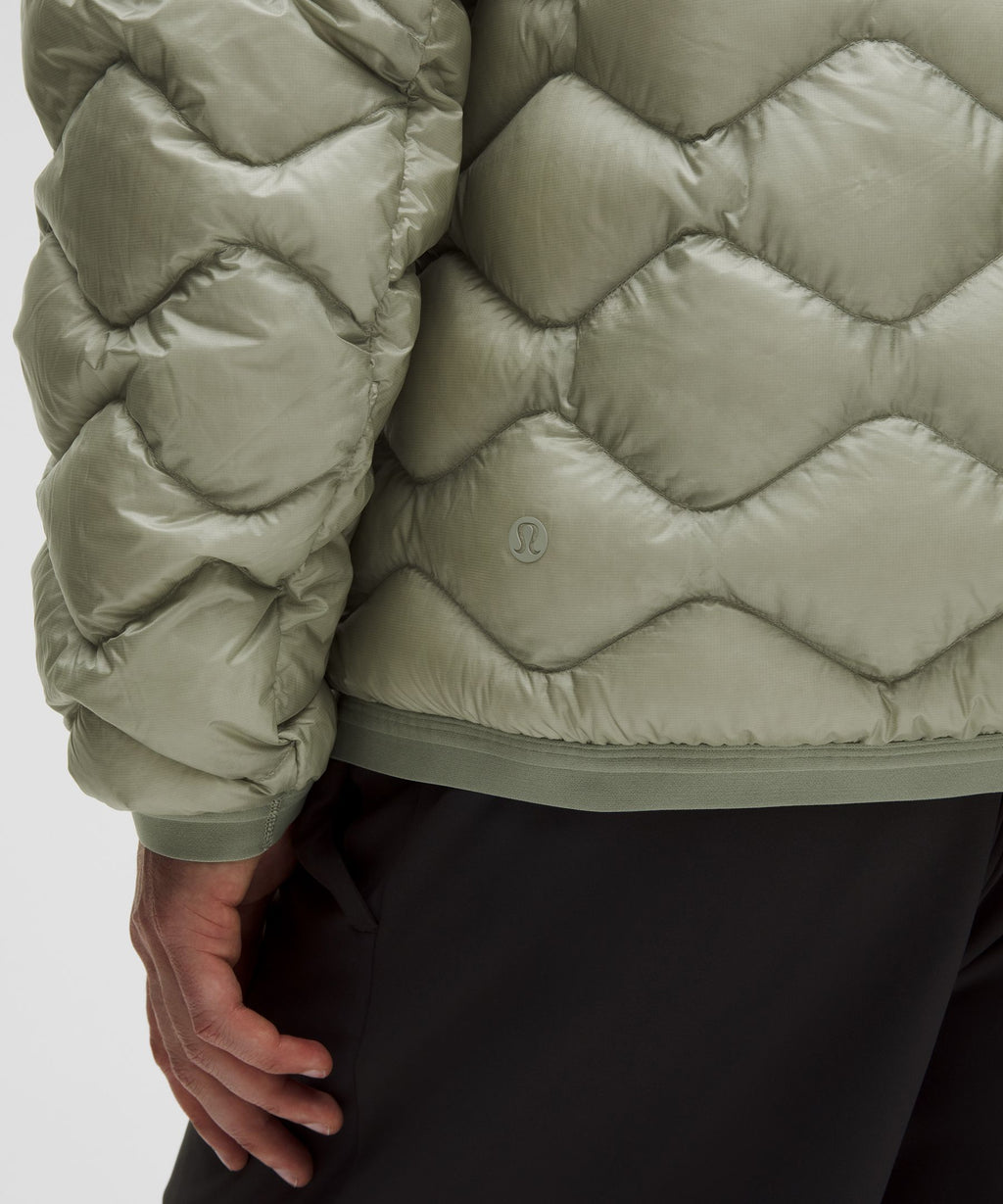 Featherweight 900-Down-Fill Quilted Hooded Jacket