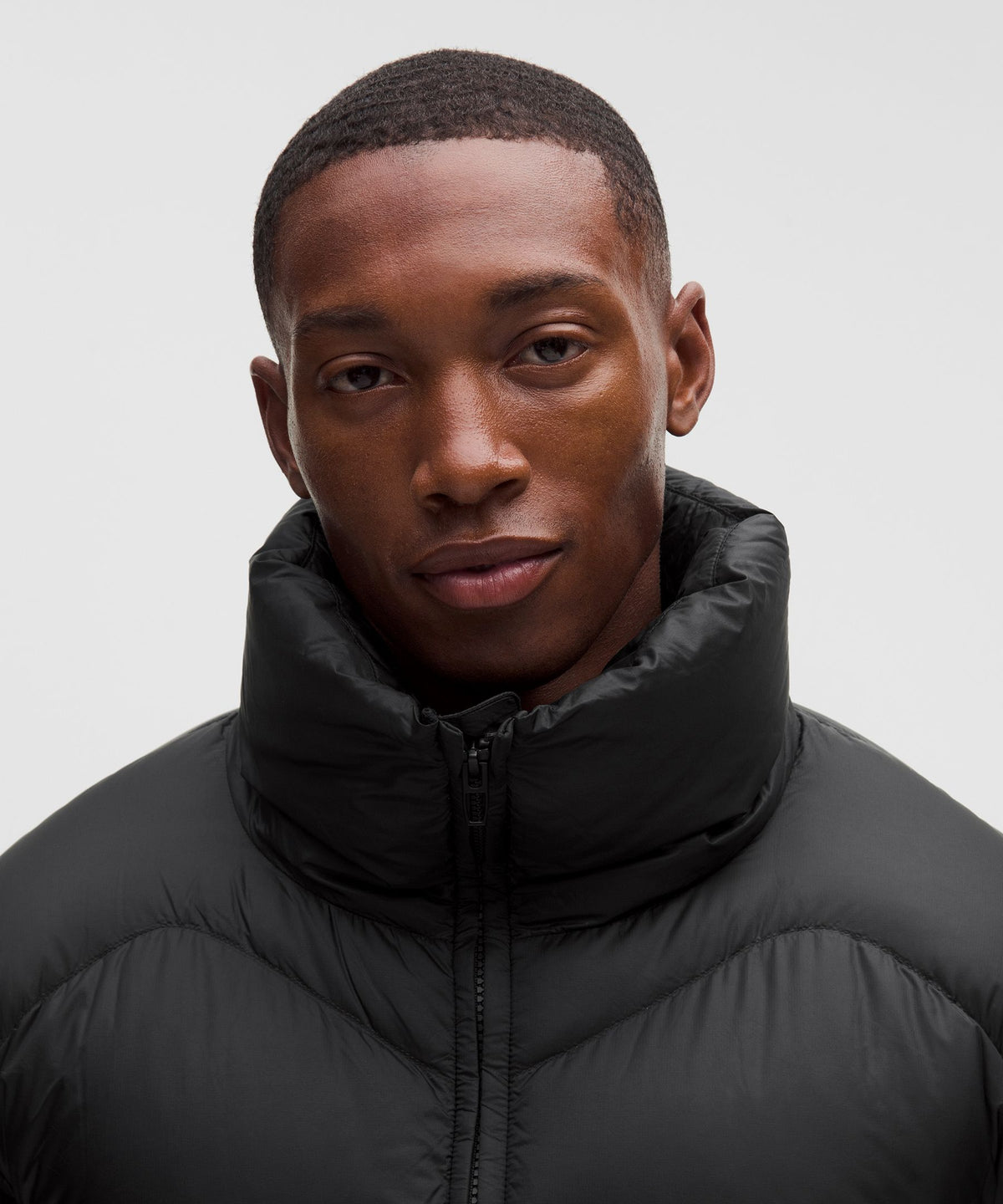 Men's Featherweight Stand-Neck Quilted Puffer