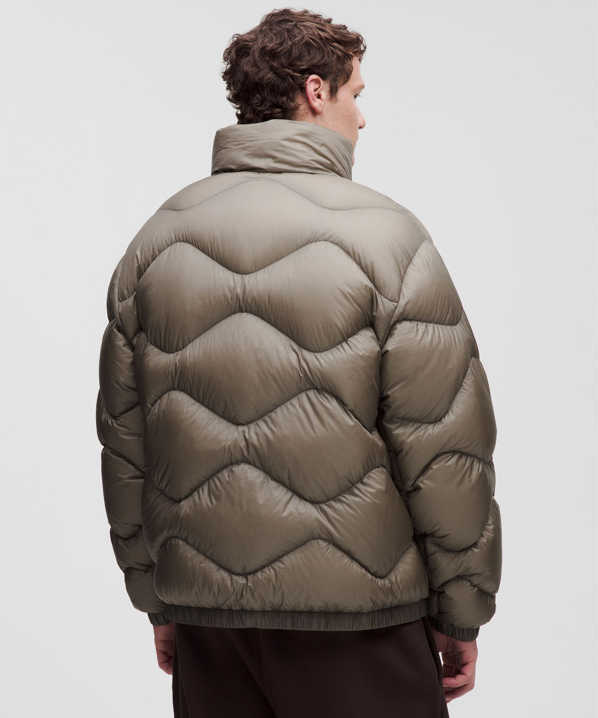 Men's Featherweight Stand-Neck Quilted Puffer