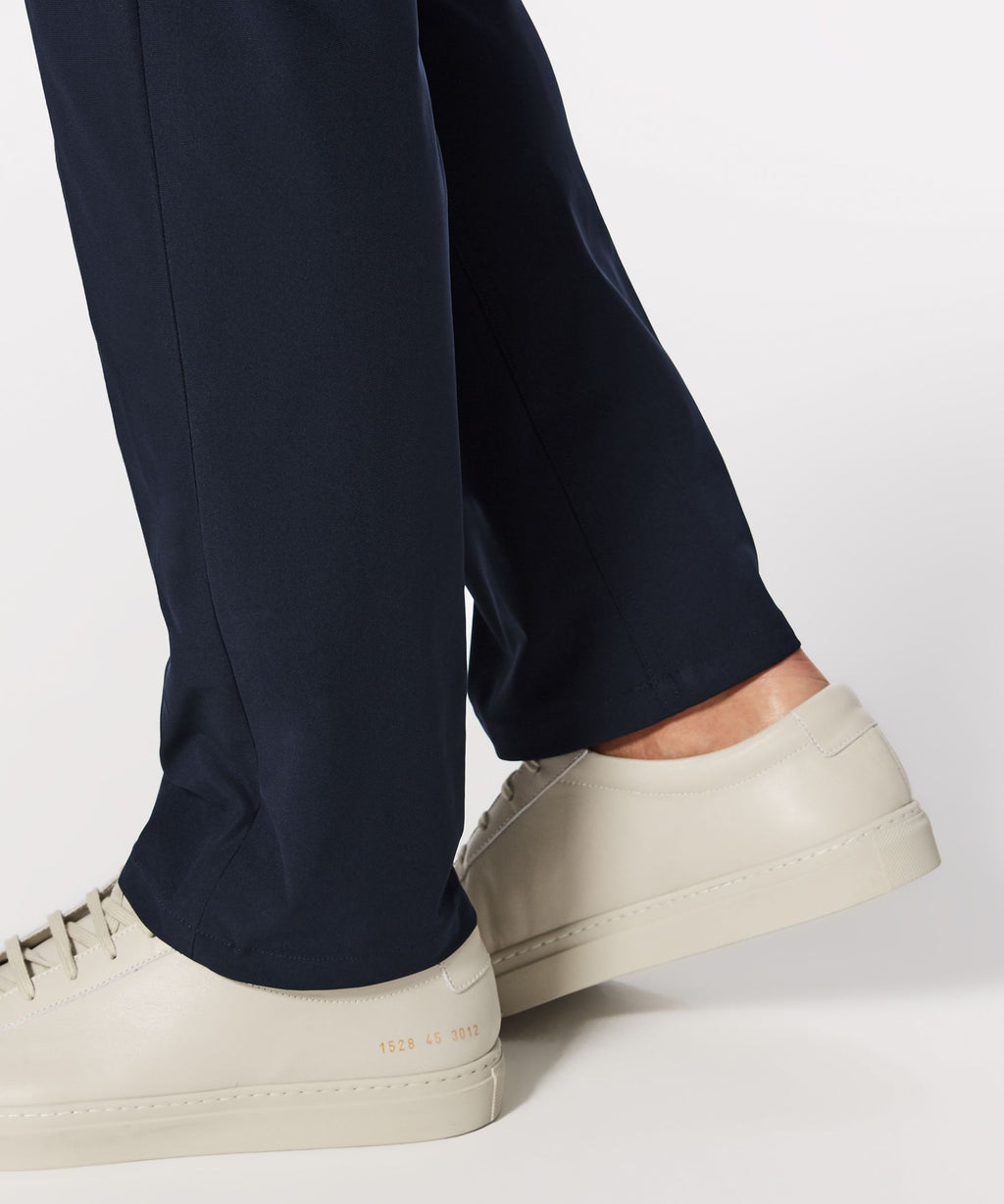 ABC Classic-Fit 5 Pocket Pant 37LWarpstreme