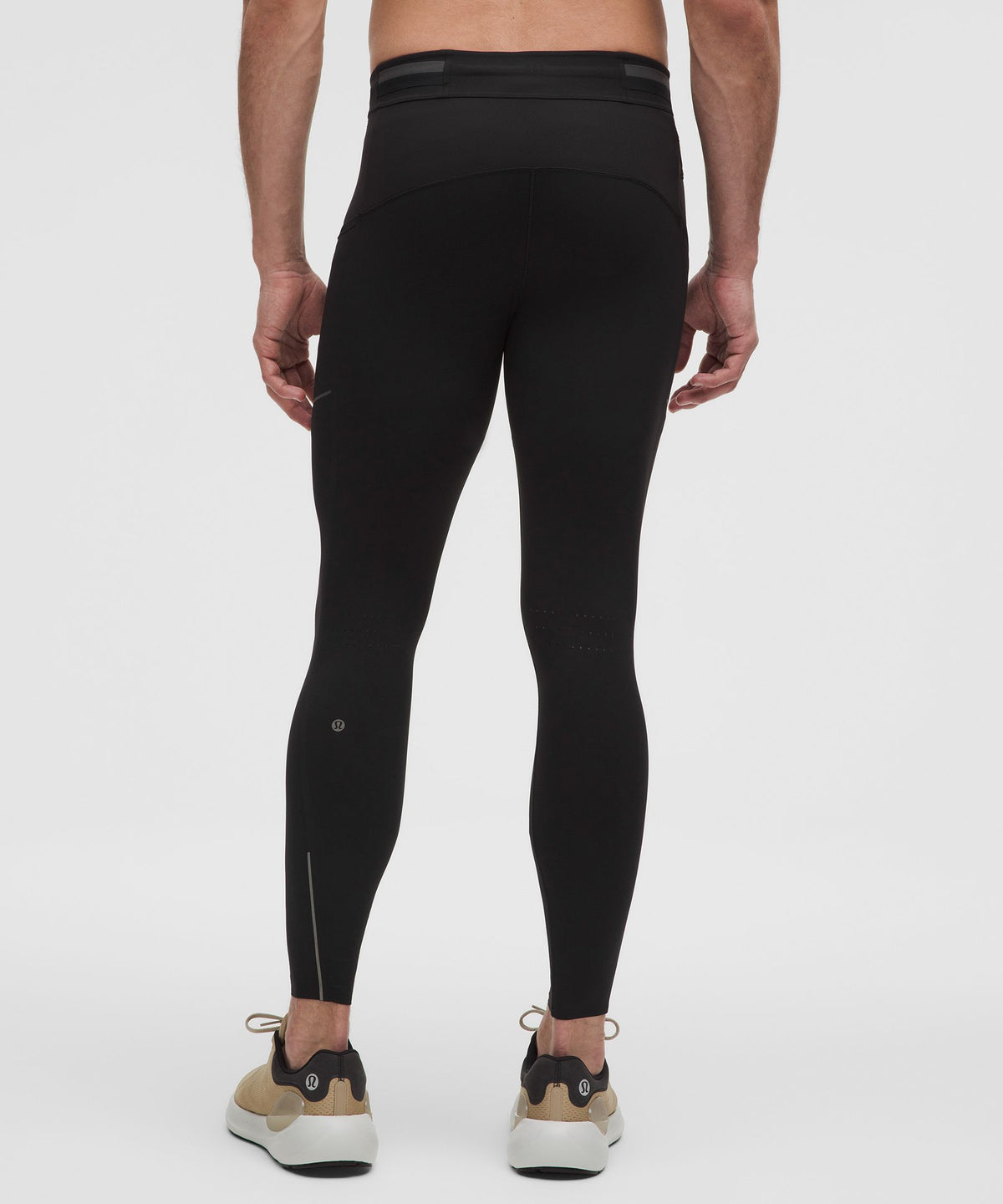 Fast and Free Tight 28"