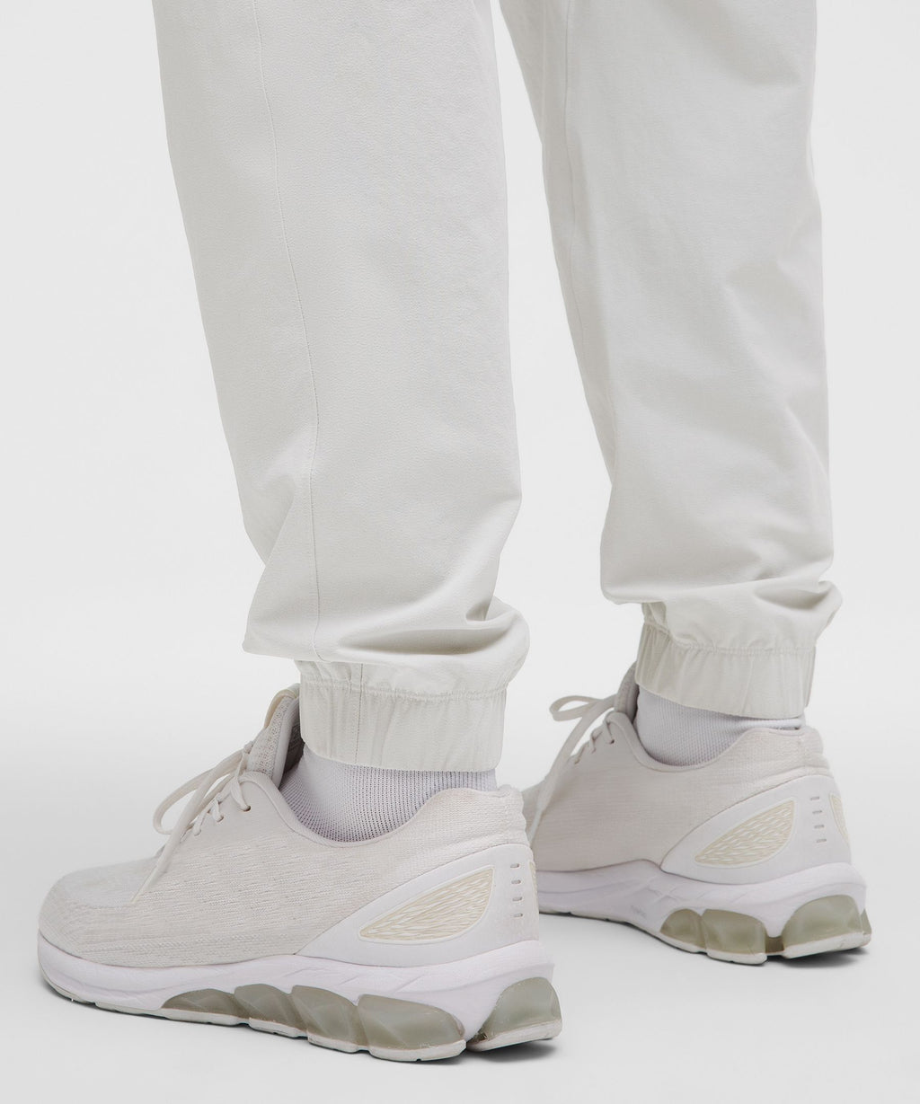 Zeroed In Classic-Fit Cargo JoggerRegular
